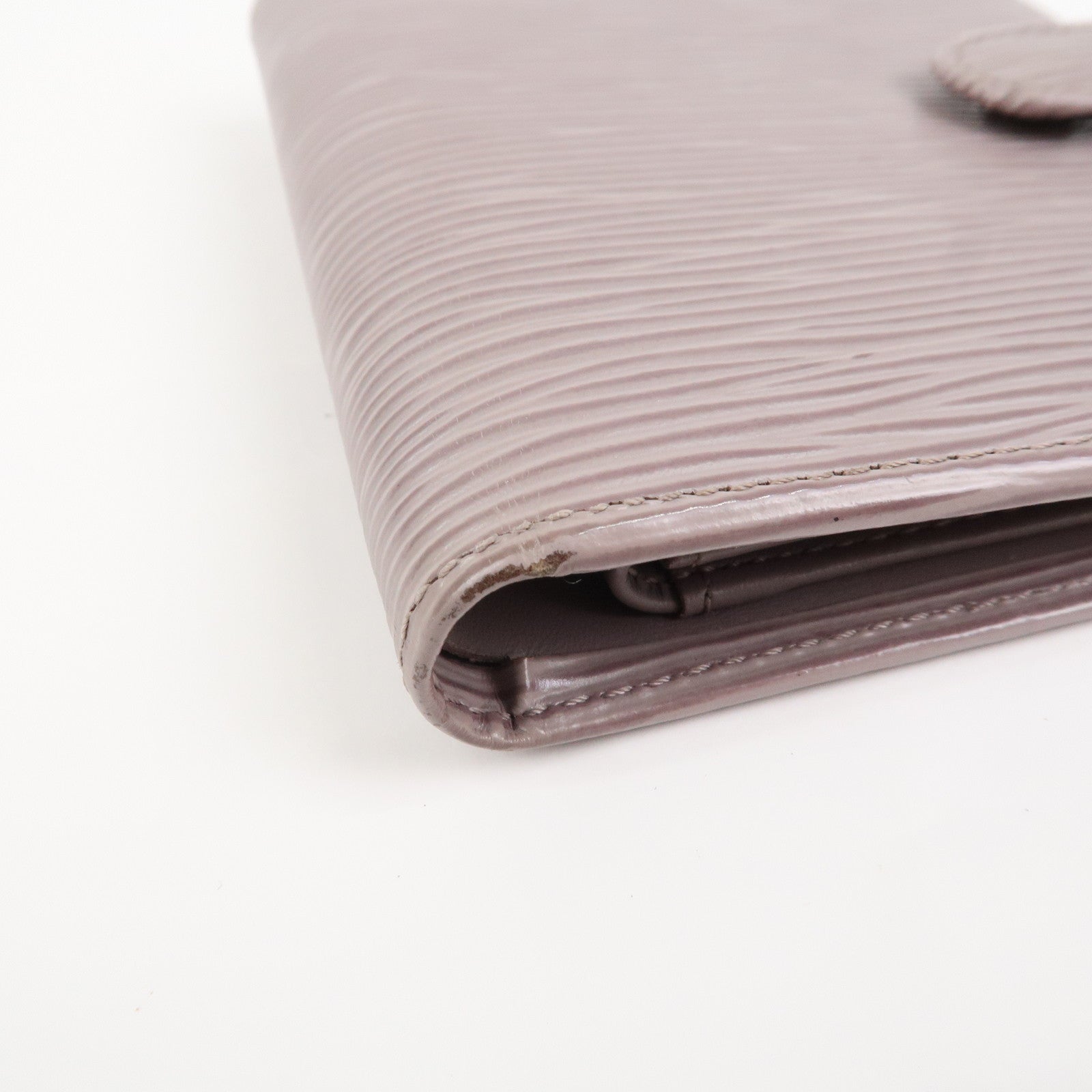 Louis Vuitton Epi Porte Billets Compact Wallet Lilac M6355B