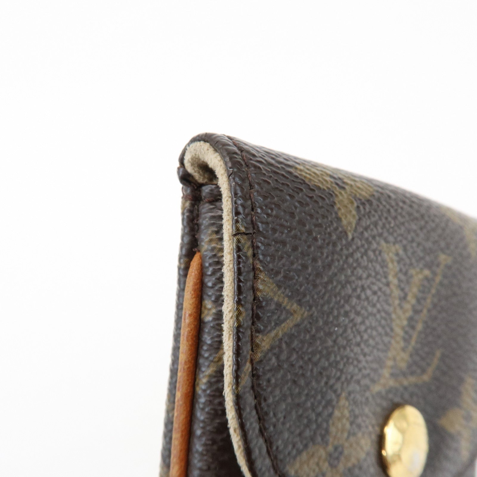 Louis Vuitton Monogram Etui Telefonne MM Phone Case Brown M66546