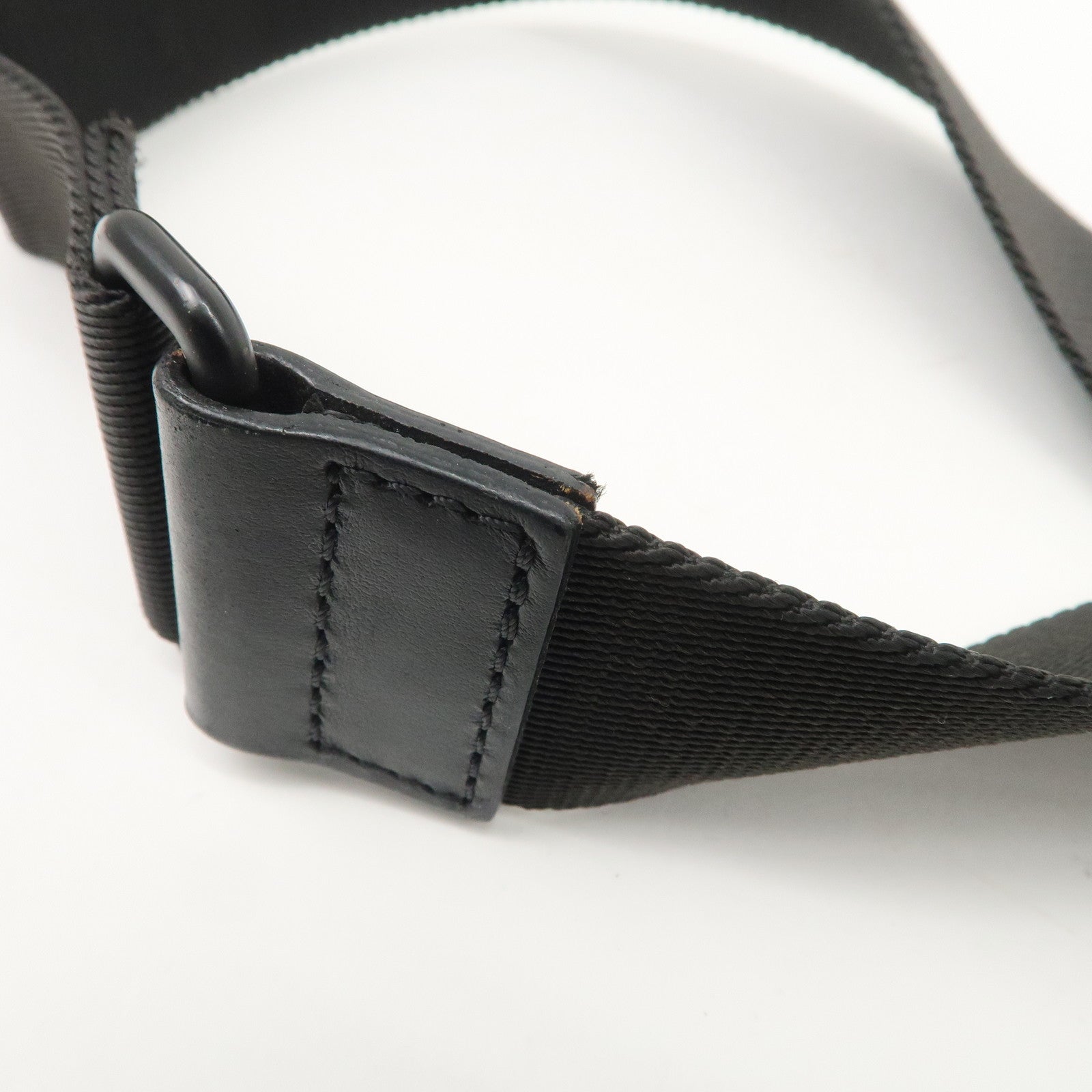 Louis Vuitton Monogram Shadow Chalk Leather Sling Bag Noir M44633 Used