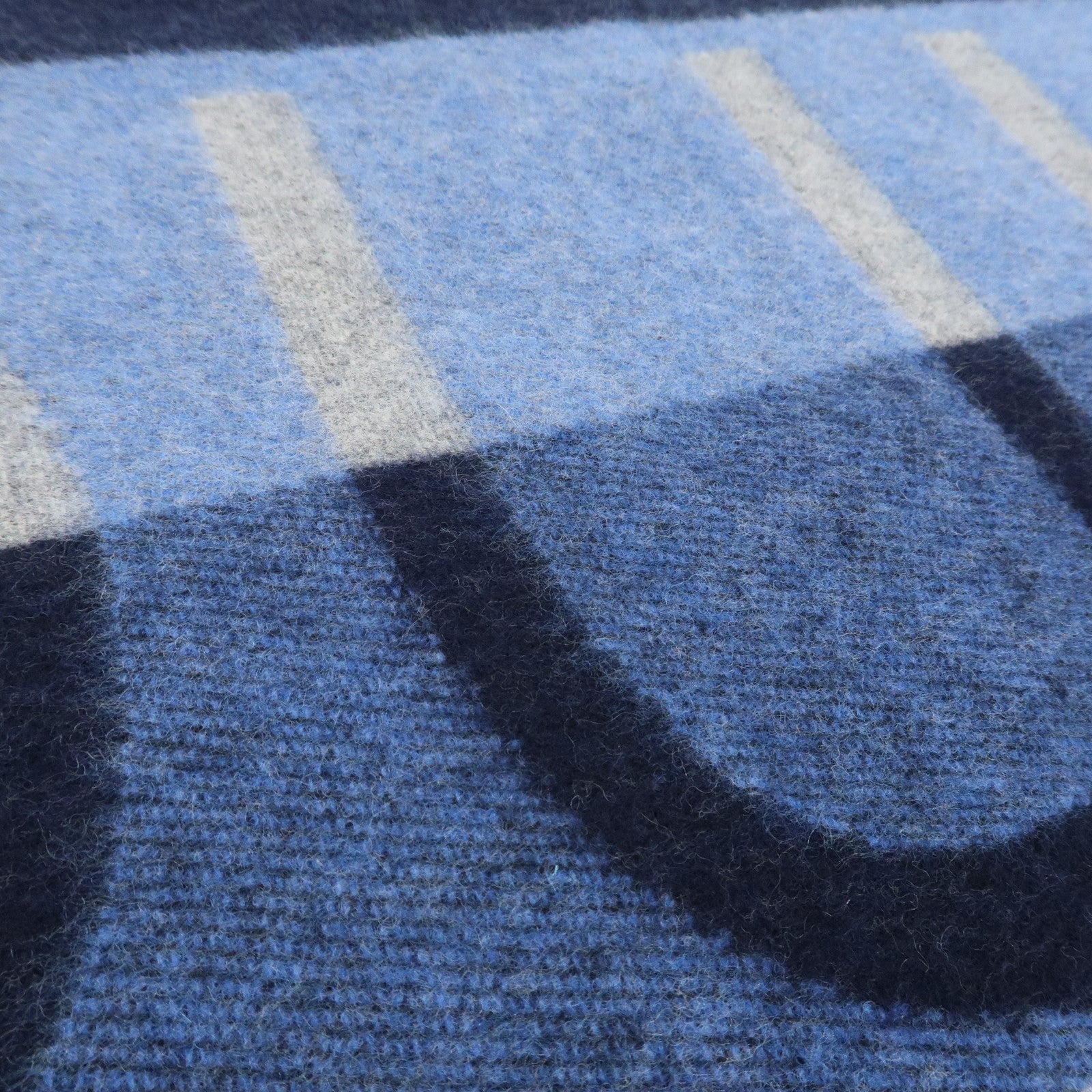 Louis Vuitton LV Horizon Wool Cashmere Scarf Blue M70921
