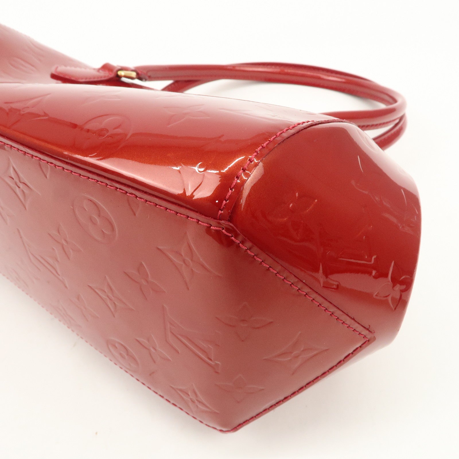 Louis Vuitton Monogram Vernis Sherwood PM Shoulder Bag Red M91494