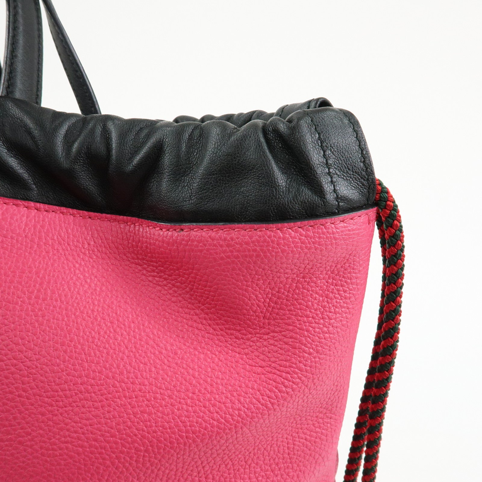 GUCCI Sherry Vintage Logo Leather Backpack Pink 516639