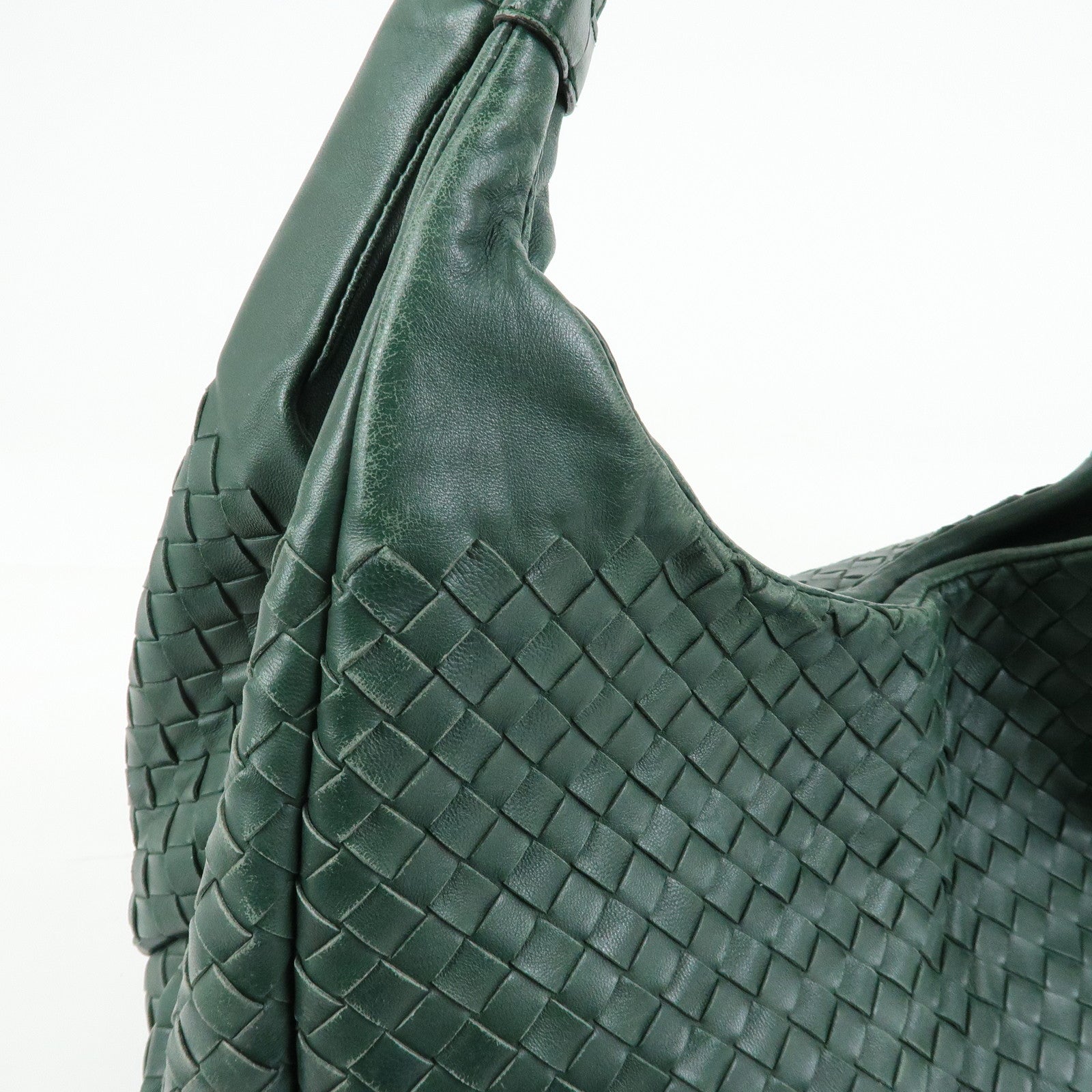 BOTTEGA VENETA Campana Intrecciato Leather Hand Bag 125787V0016