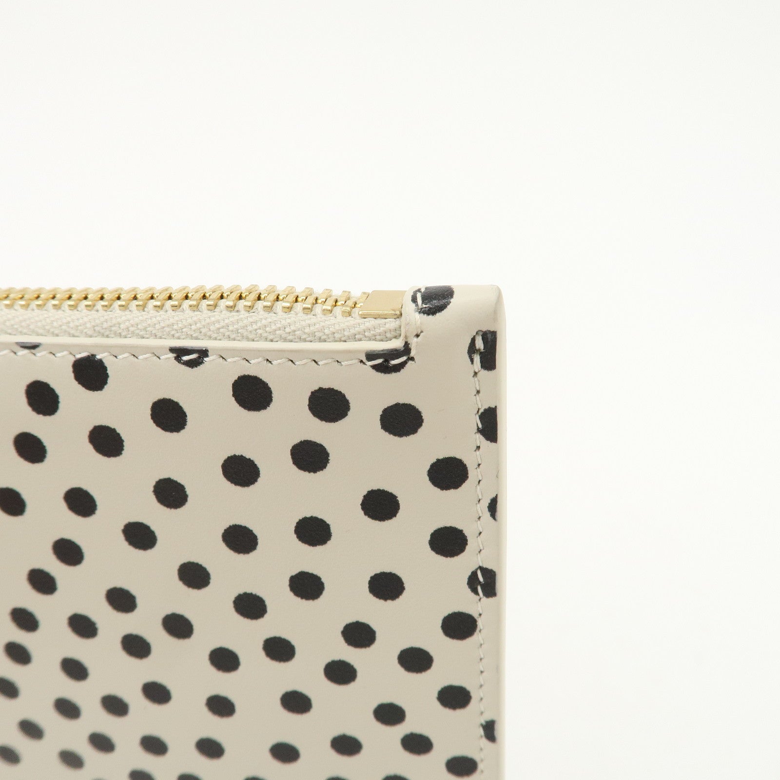 SAINT LAURENT Leather Clutch Bag Black White Gold Hardware 635099