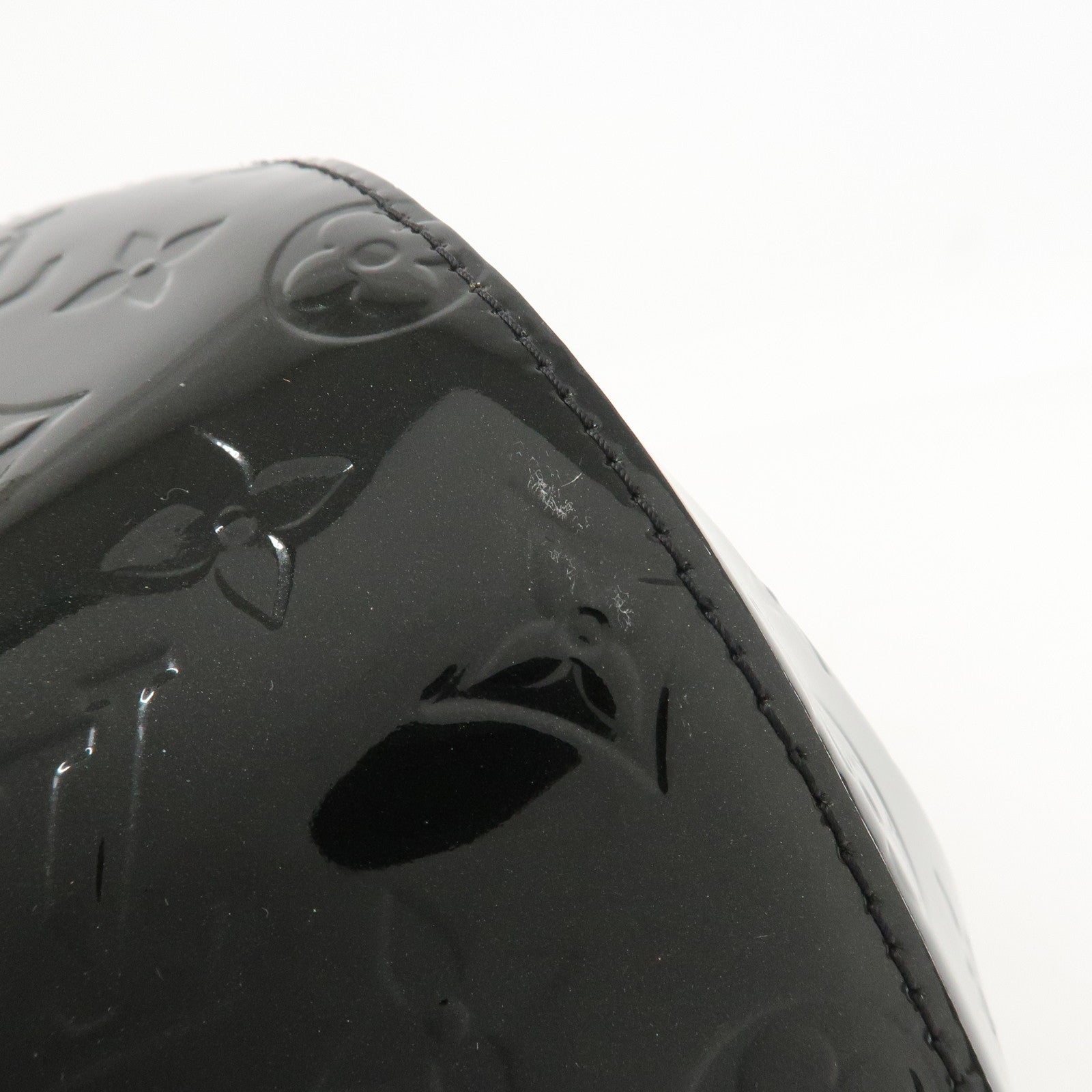 Louis Vuitton Monogram Vernis Leather Montana Hand Bag Noir M90060