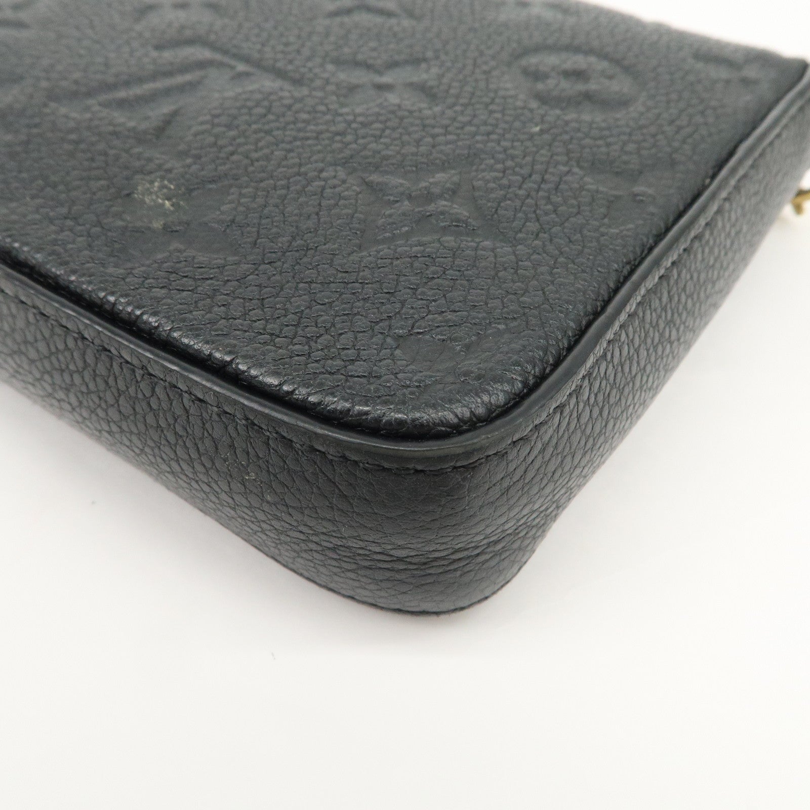 Louis Vuitton Monogram Empreinte Pochette Felicie Noir M82477