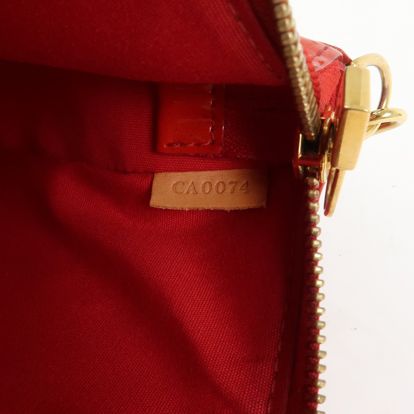Louis Vuitton Monogram Vernis Mallory Square Shoulder Bag M91295
