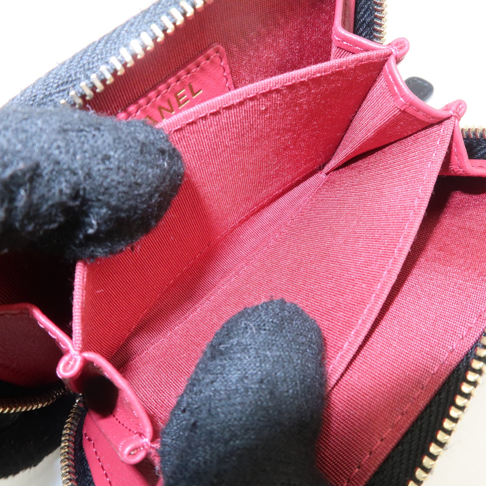 CHANEL COCO Mark Matelasse Lamb Skin Round Zippy Coin Purse AP0949 Used