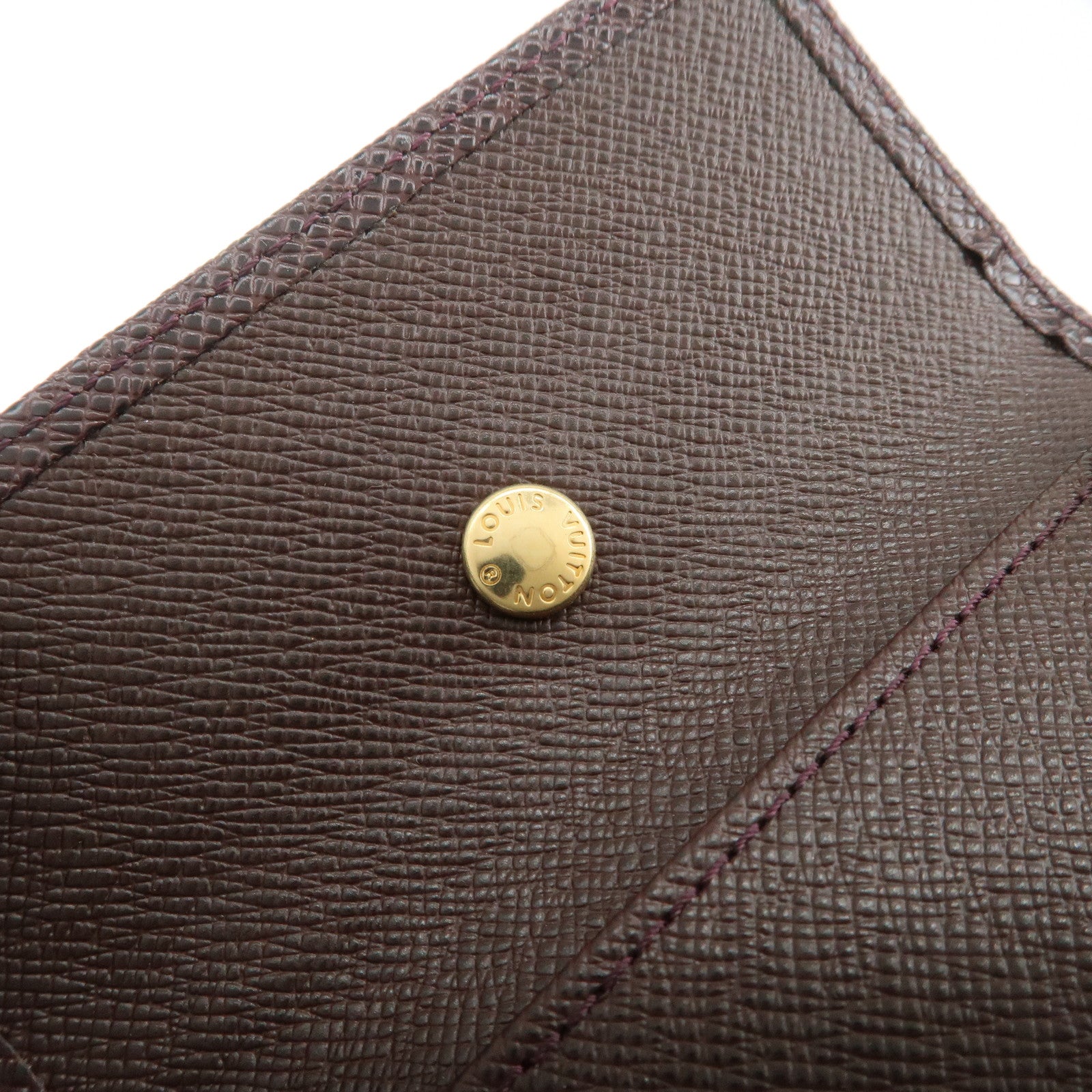 Louis Vuitton Taiga Multicles 4 Key Case Key Holder Grizzly M30528