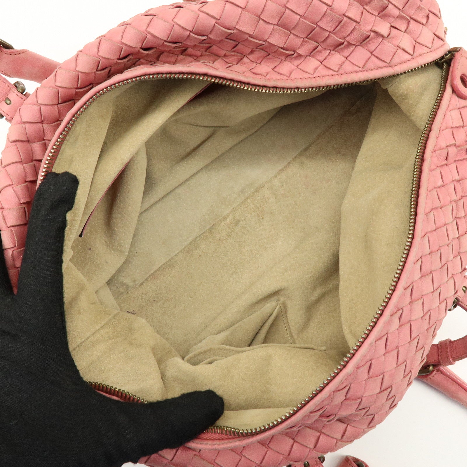 BOTTEGA VENETA Montaigne Intrecciato Nappa Leather Shoulder Bag