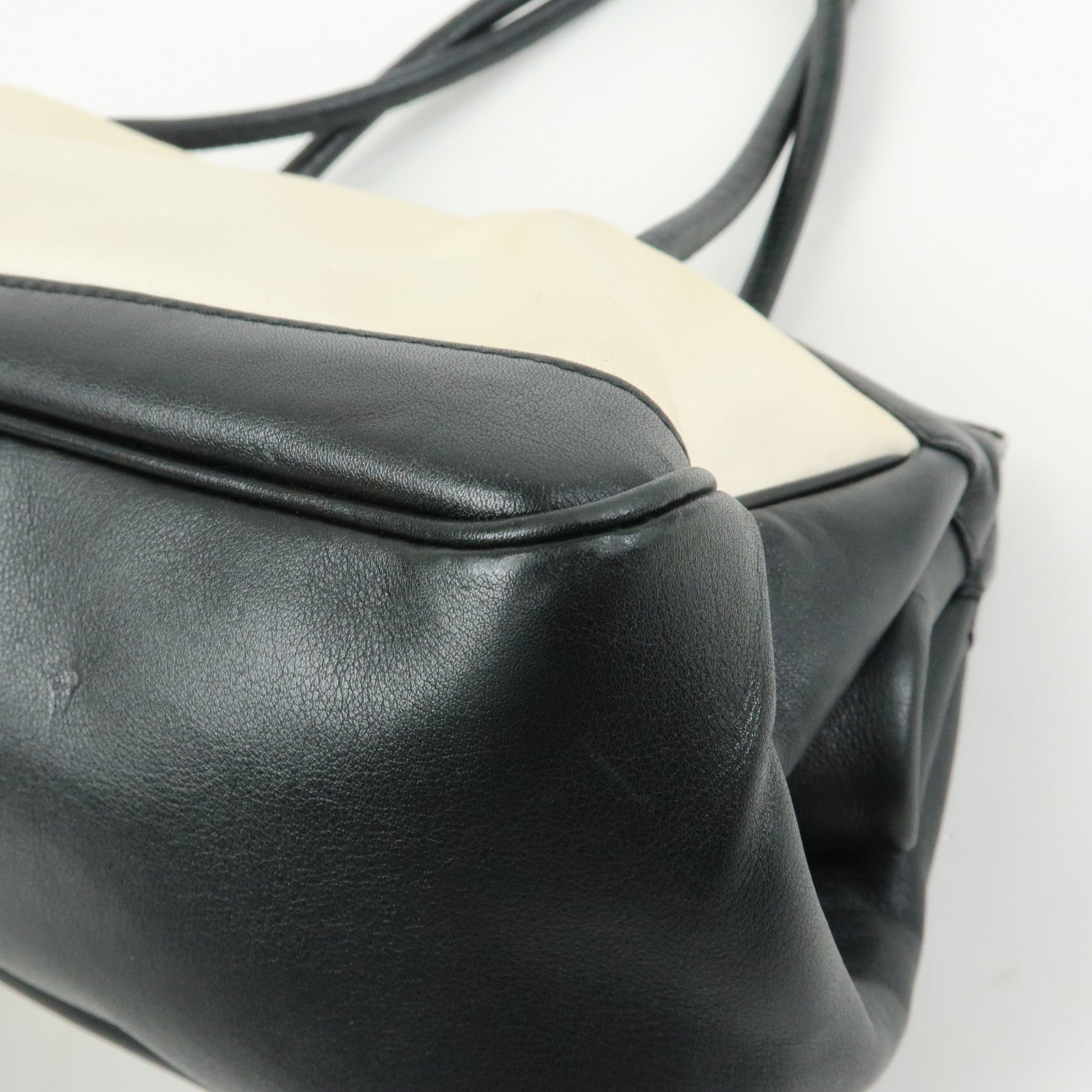 GUCCI Canvas Leather Hand Bag Ivory Black 92726