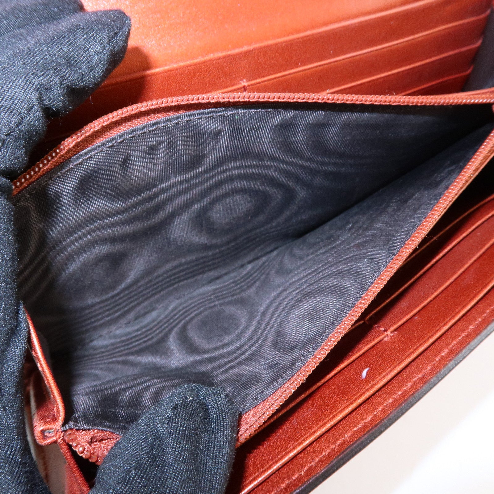 GUCCI Interlocking G Guccissima Lovely Heart Leather Wallet 251861 Used