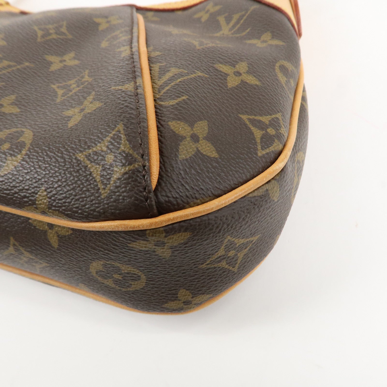 Louis Vuitton Monogram Thames PM Shoulder Bag Brown M56384 Used