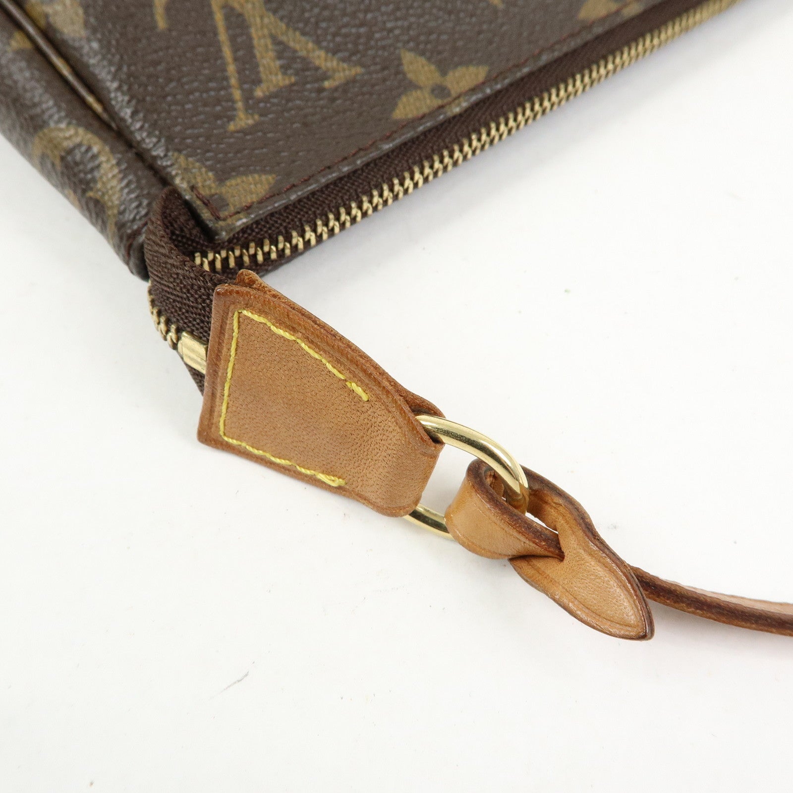 Louis Vuitton Monogram Pochette Accessoires Pouch Hand Bag M51980