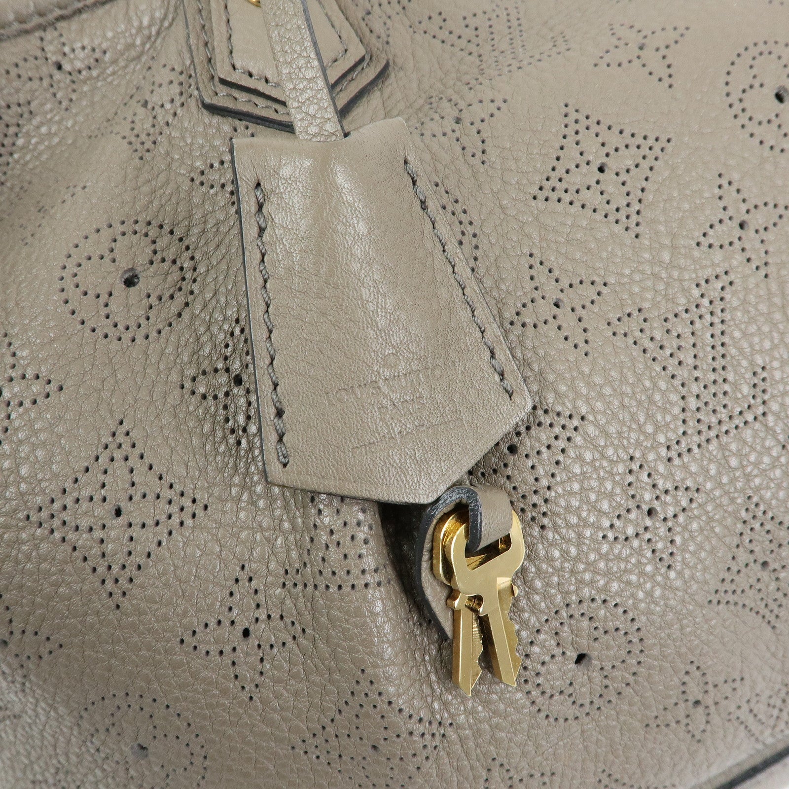 Louis Vuitton Monogram Mahina Stella PM 2Way Hand Bag Taupe M93063