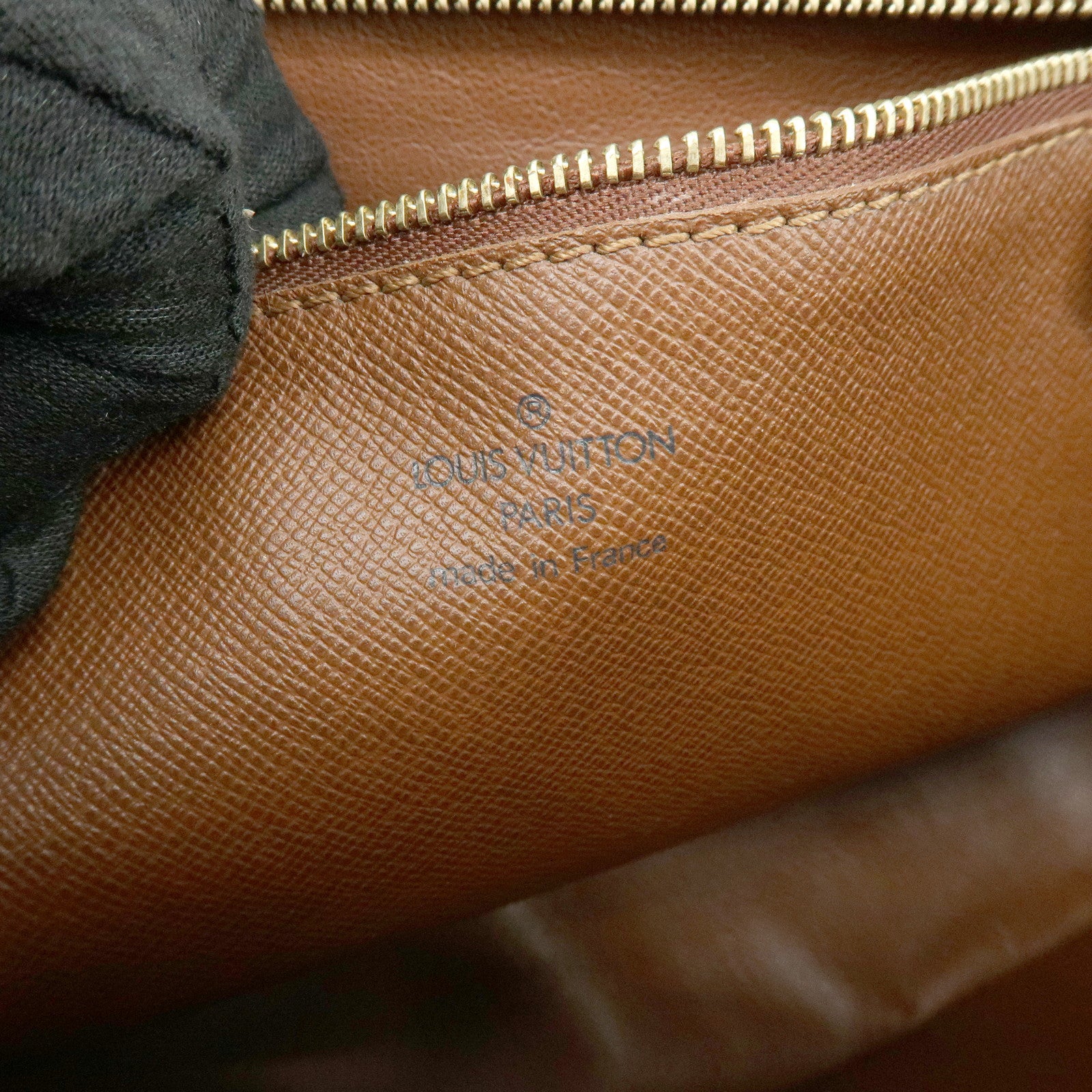 Louis Vuitton Monogram Trocadero 27 Crossbody Bag M51274