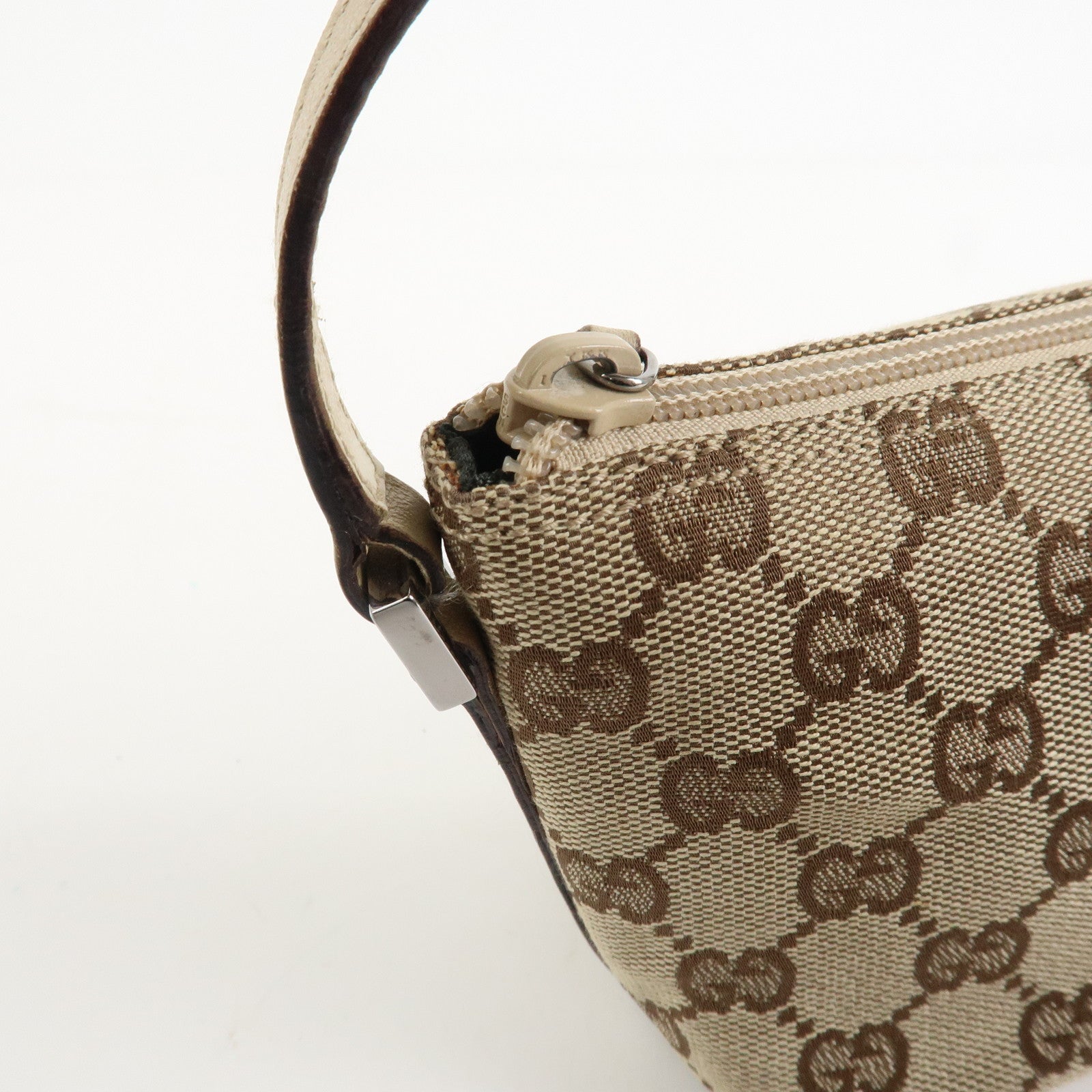 GUCCI Boat Bag GG Canvas Leather Hand Bag Pouch Beige Brown 07198