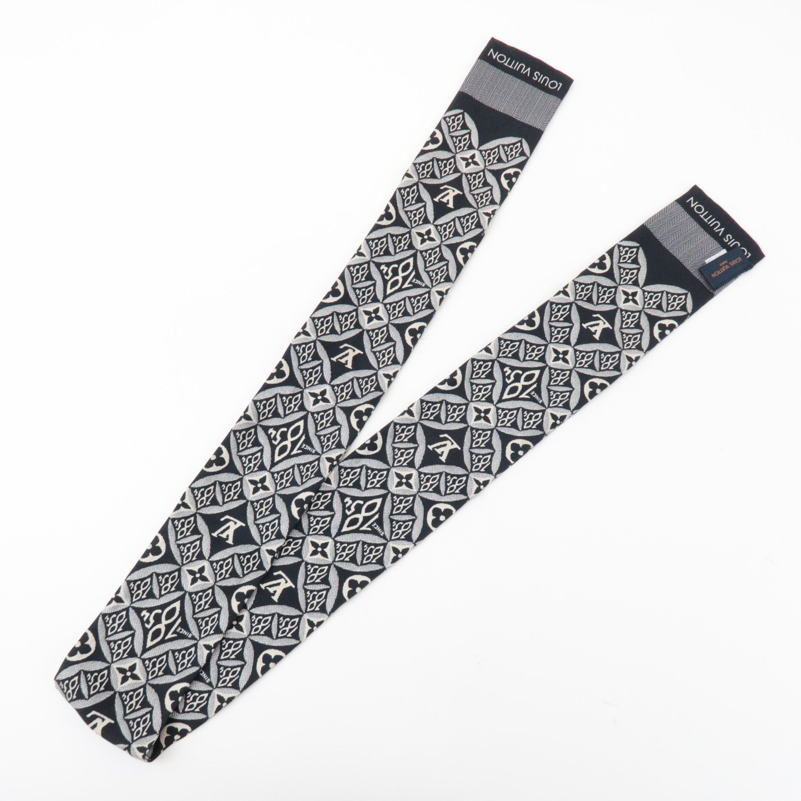 Louis Vuitton Bandeau Since 1854 Silk 100% Scarf Black MP2825