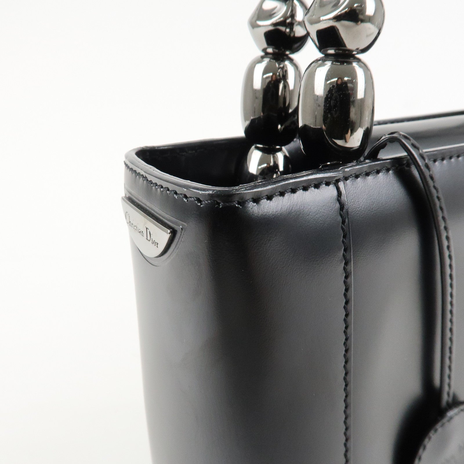 Christian Dior Enamel Leather Maris Pearl Hand Bag Black Used