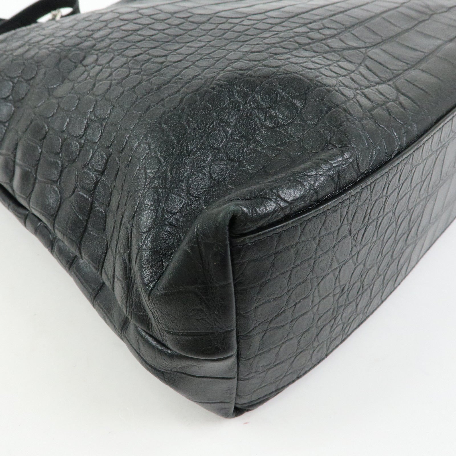 SAINT LAURENT PARIS Embossed Leather 2Way Shoulder Bag Black 504873