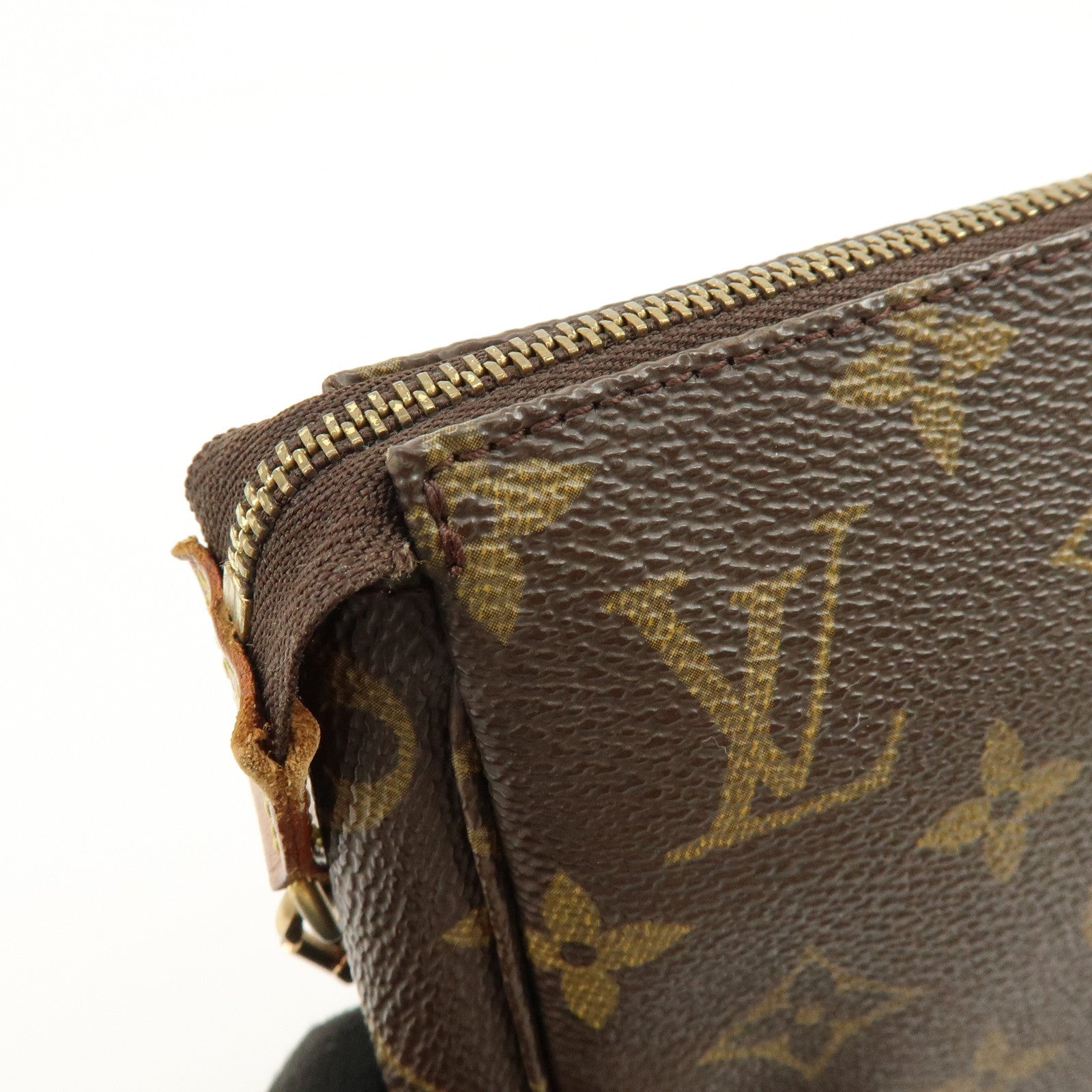 Louis Vuitton Monogram Pochette Accessoires Pouch Hand Bag M51980