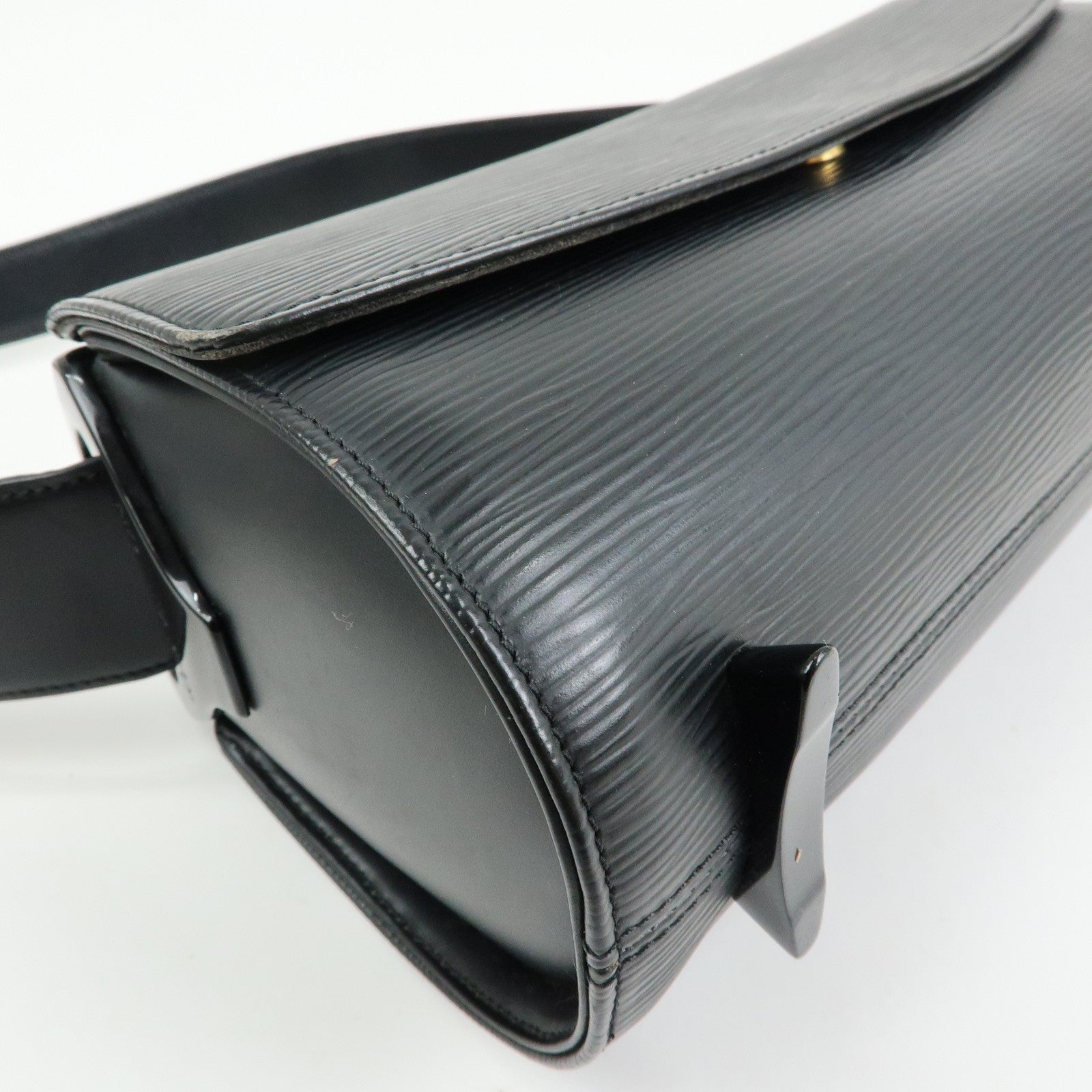 Louis Vuitton Epi Nocturne GM Shoulder Bag Noir Black M52172