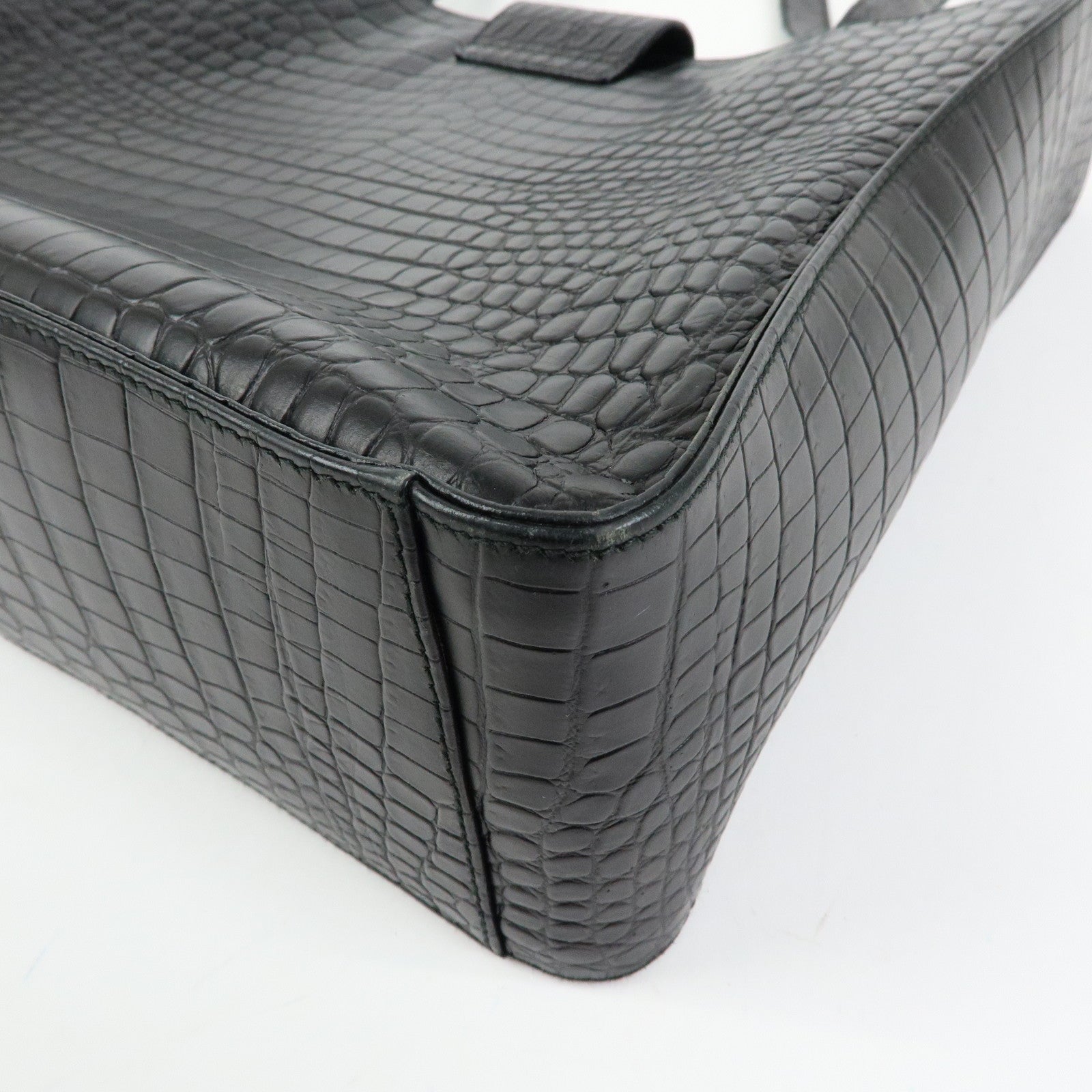 Ferragamo Vara Embossed Leather Tote Bag Shoulder Bag Black