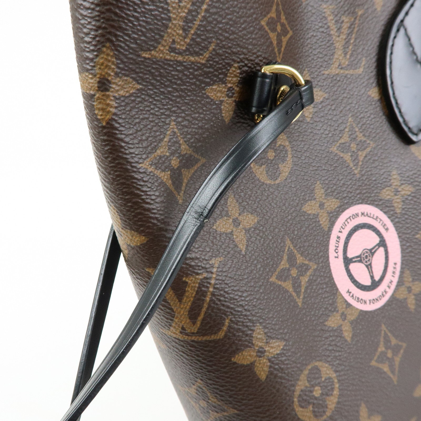Louis Vuitton Monogram LV World Tour Neverfull MM Tote Bag M42844