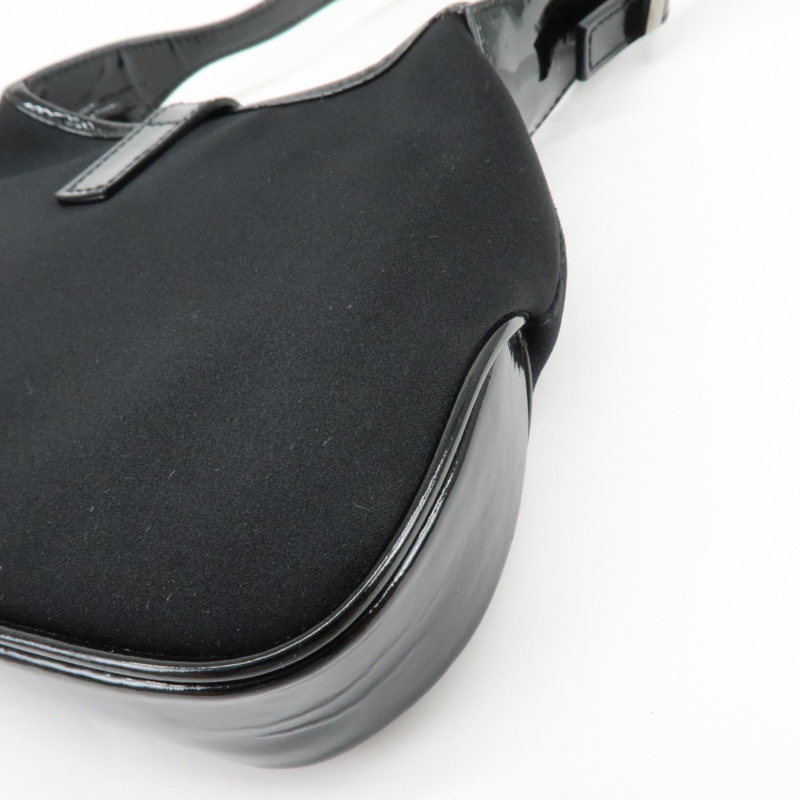 GUCCI Jackie Nylon Patent Leather Hand Bag Black 005・0775