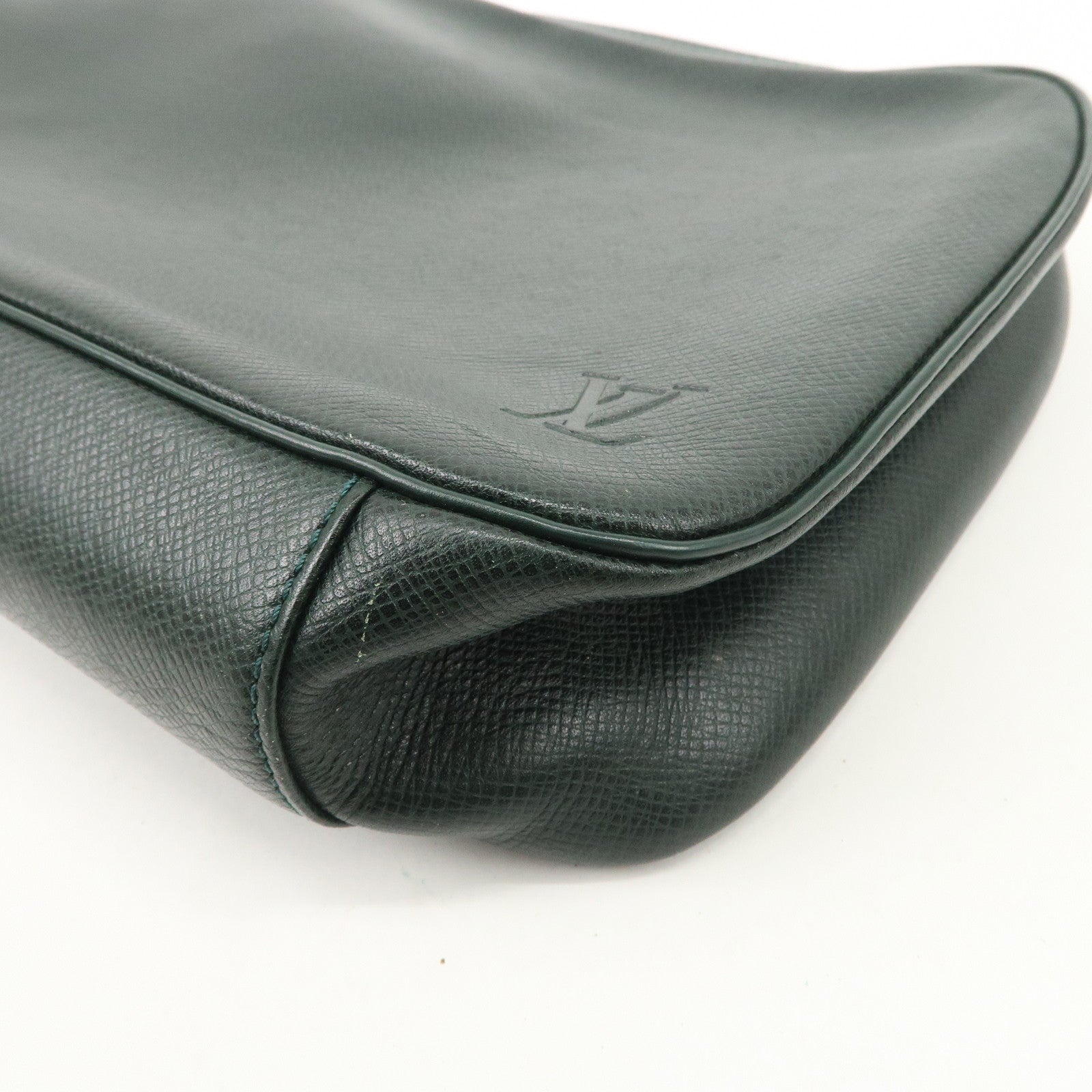 Louis Vuitton Set of 2 Taiga Leather Pouch Epicea M30214 M30304 Used