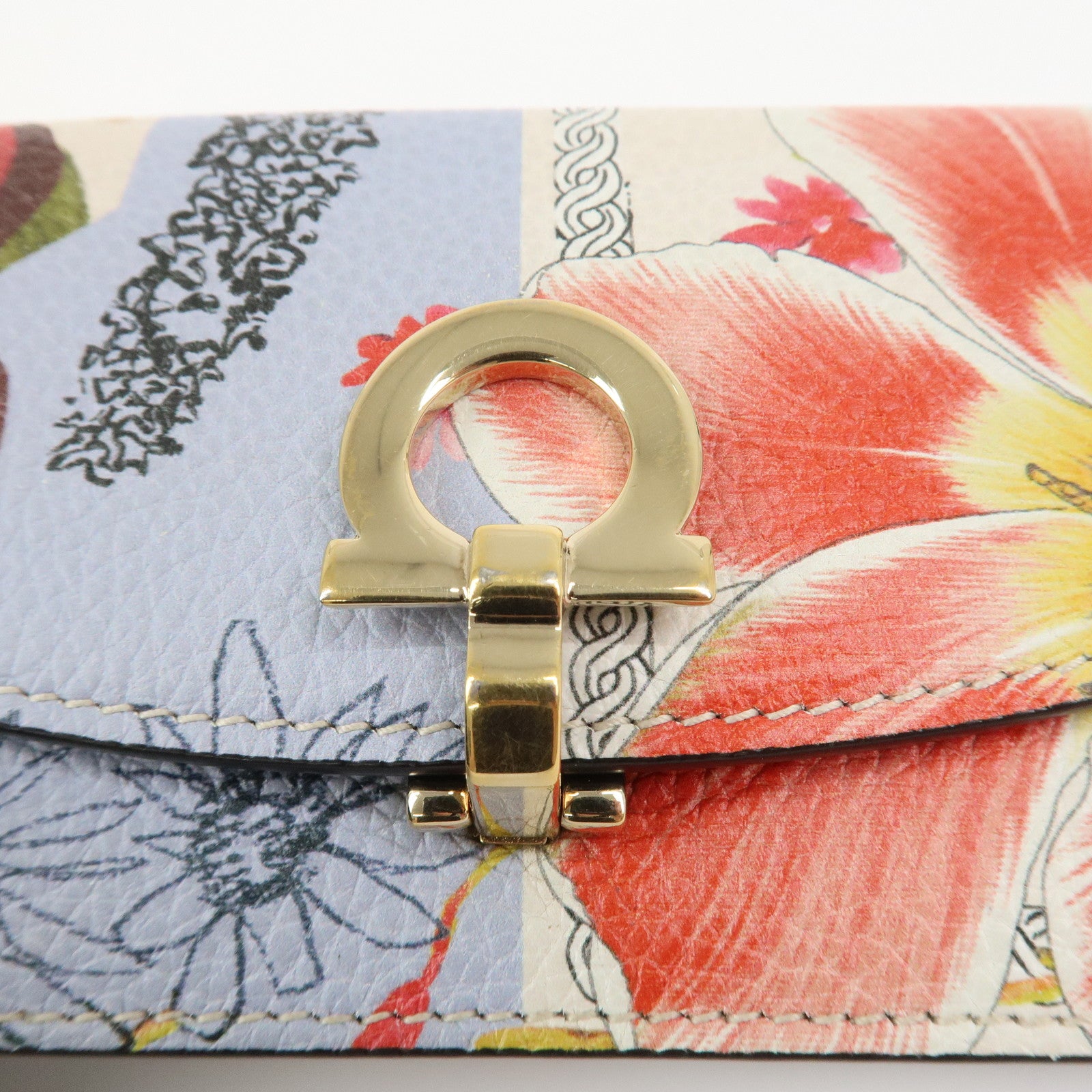 Ferragamo Gancini Leather Fragment Case Card Case Multicolor