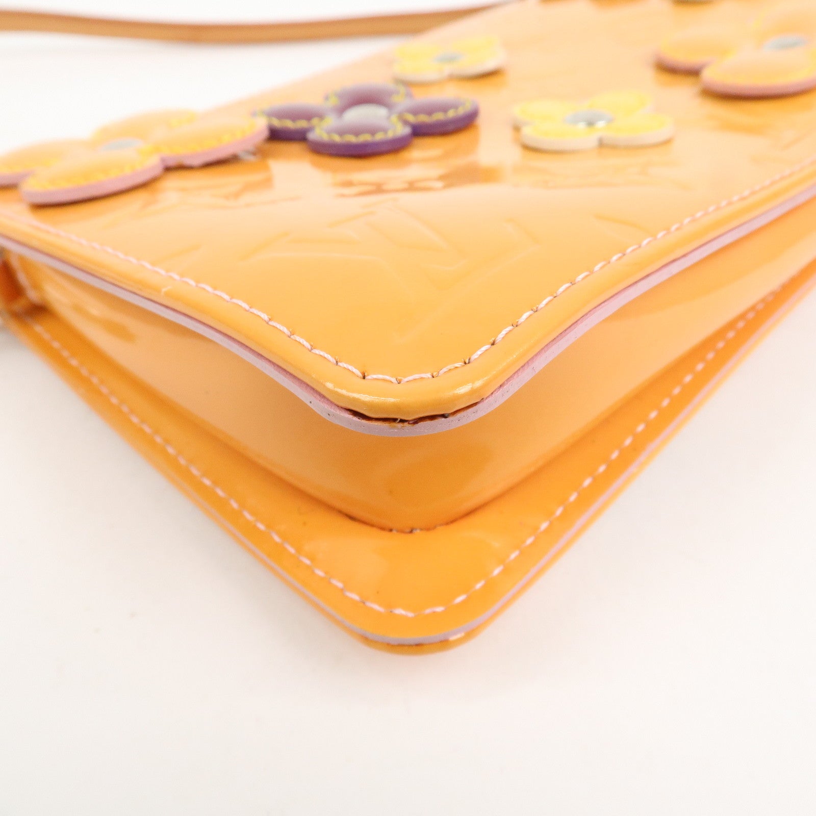 Louis Vuitton Monogram Vernis Flower Lexington Pouch M92248