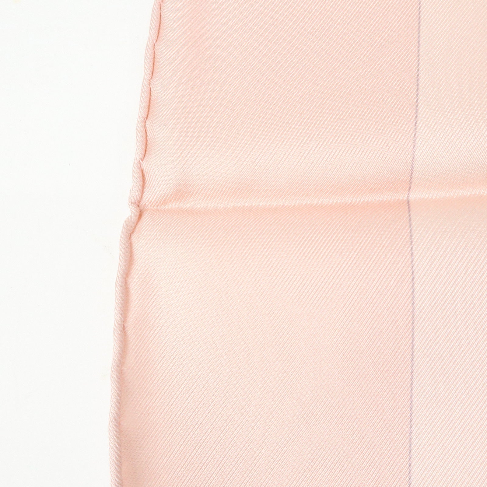 HERMES Carre 90 Silk 100% Scarf Des Fleurs Pour Le Dire Light Pink