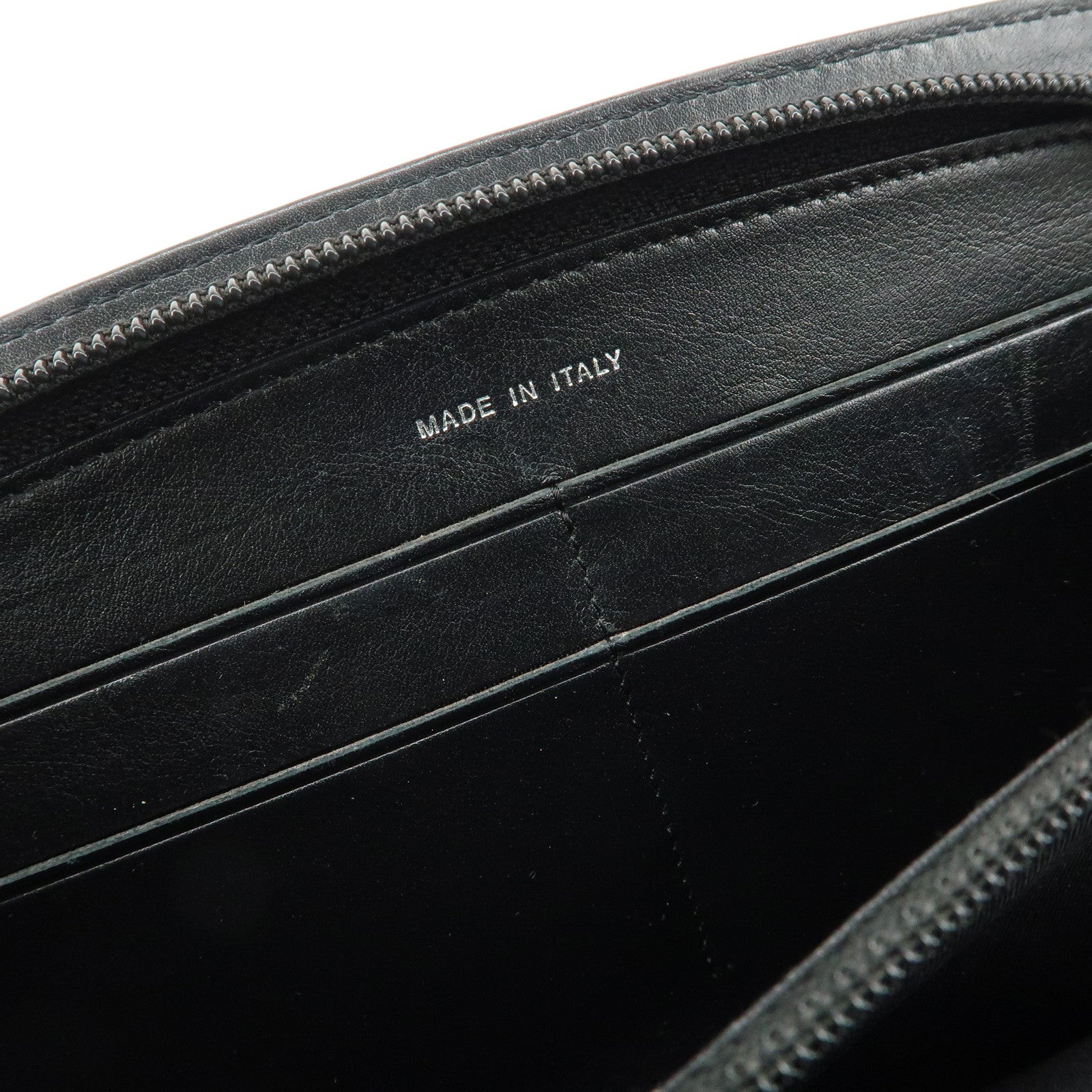 CHANEL COCO Mark Makeup Patent Leather Round Zippy Wallet Black A47663 Used