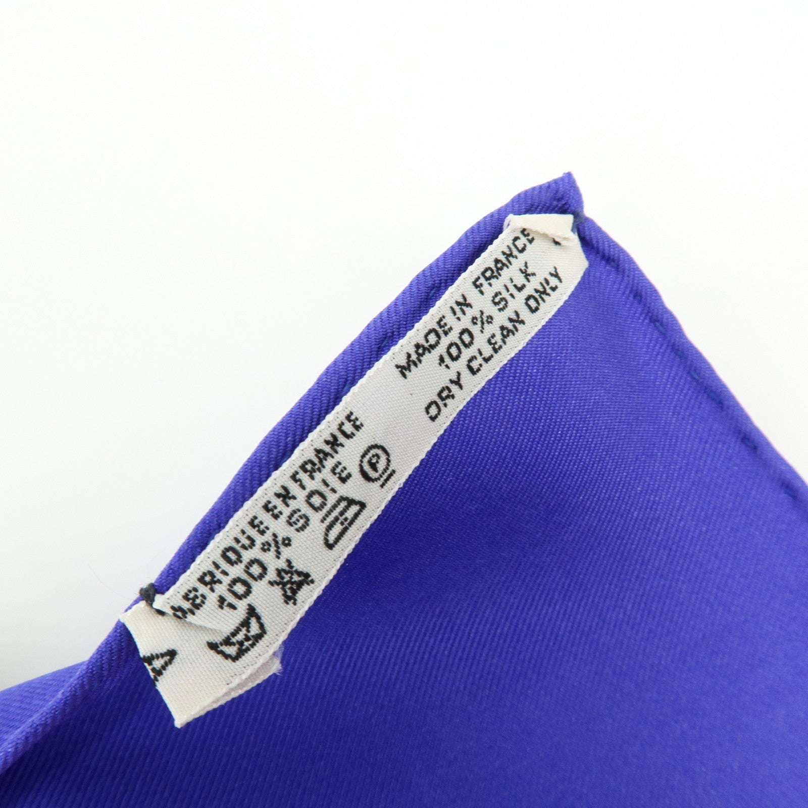 HERMES Carre 90 Silk 100% Scarf Souvenirs de Paris Blue Red