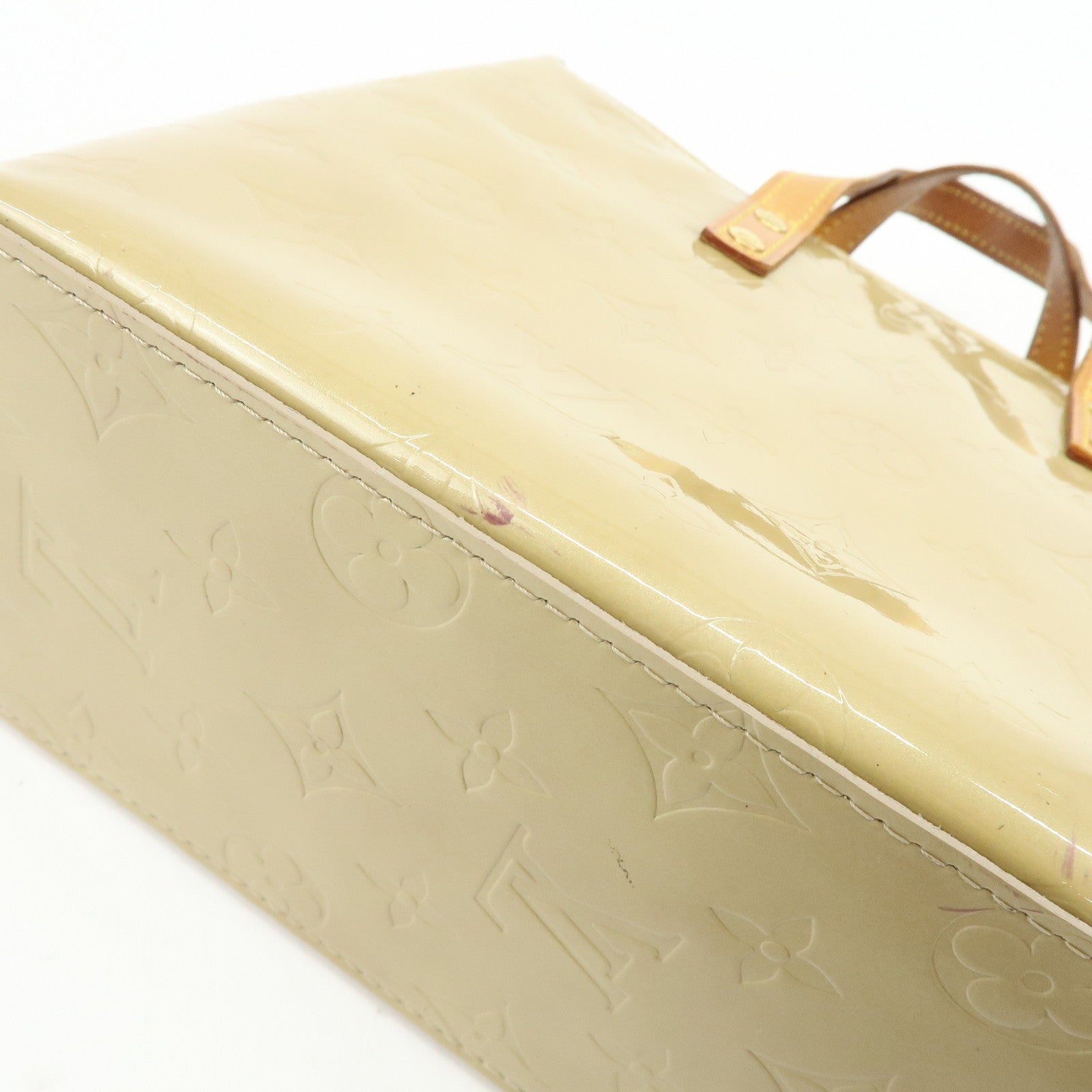 Louis Vuitton Monogram Vernis Reade PM Hand Bag Beige M91144