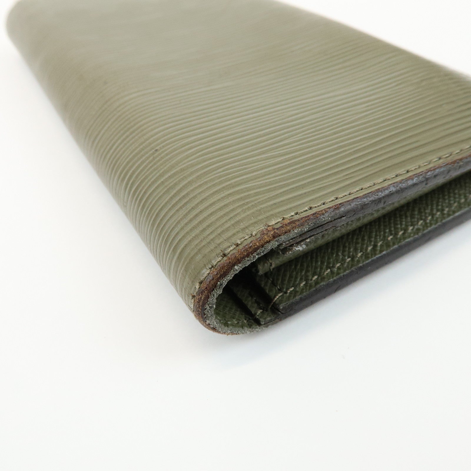 Louis Vuitton Epi Leather Portefeuille Brazza Wallet Khaki M61819