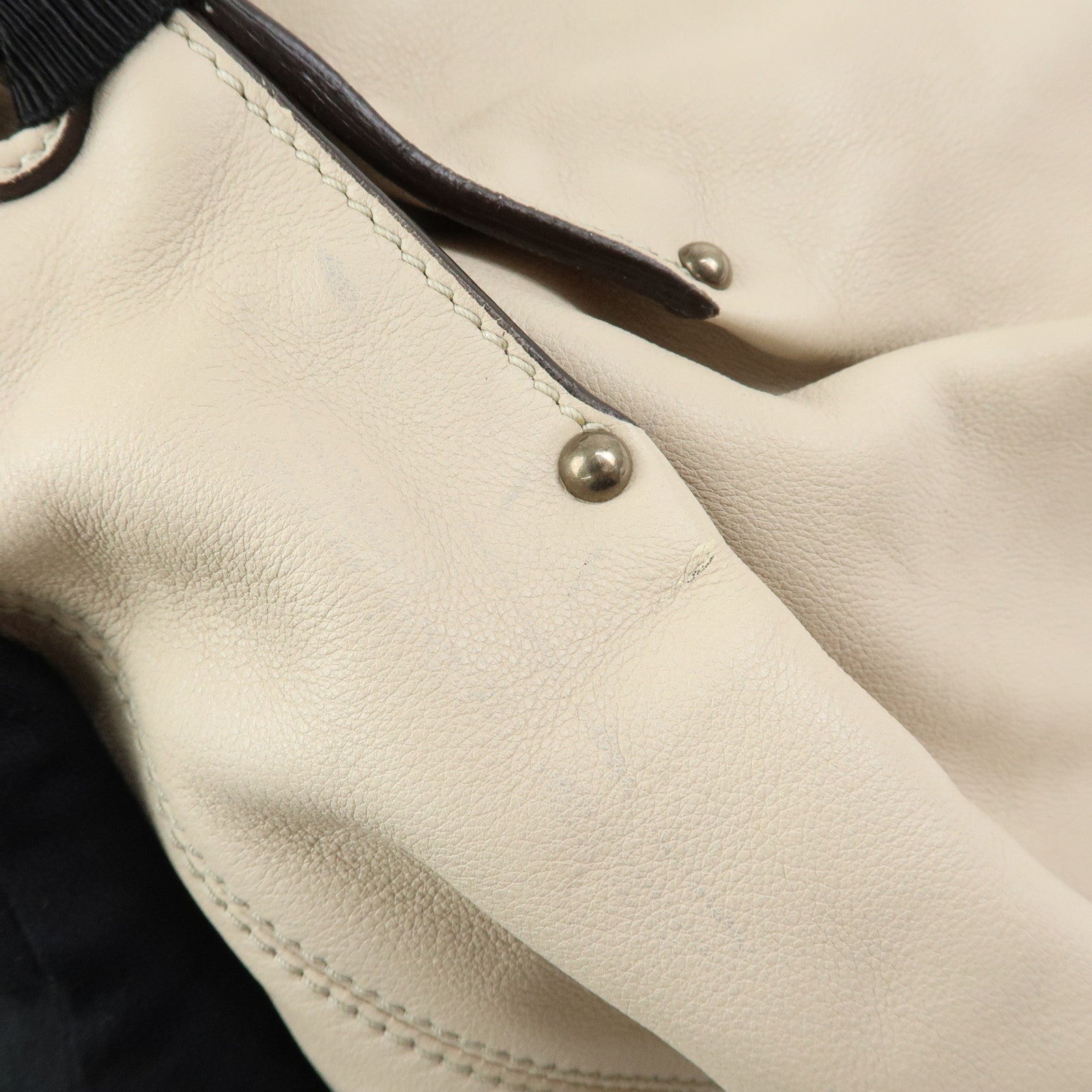 Ferragamo Vara Ribbon Leather Tote Bag Shoulder Bag Ivory Black