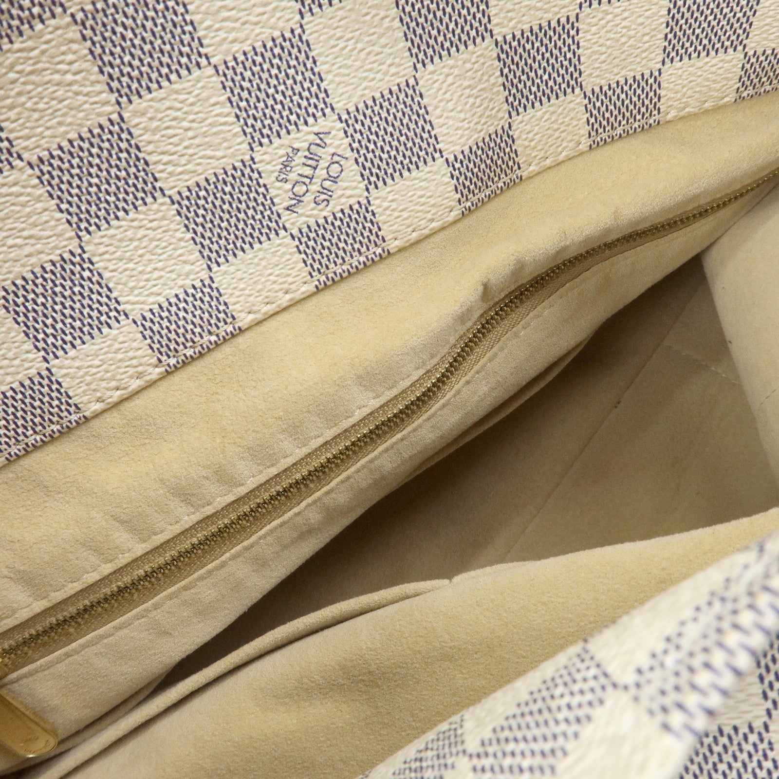 Louis Vuitton Damier Azur Canvas Artsy MM Shoulder Bag N41174
