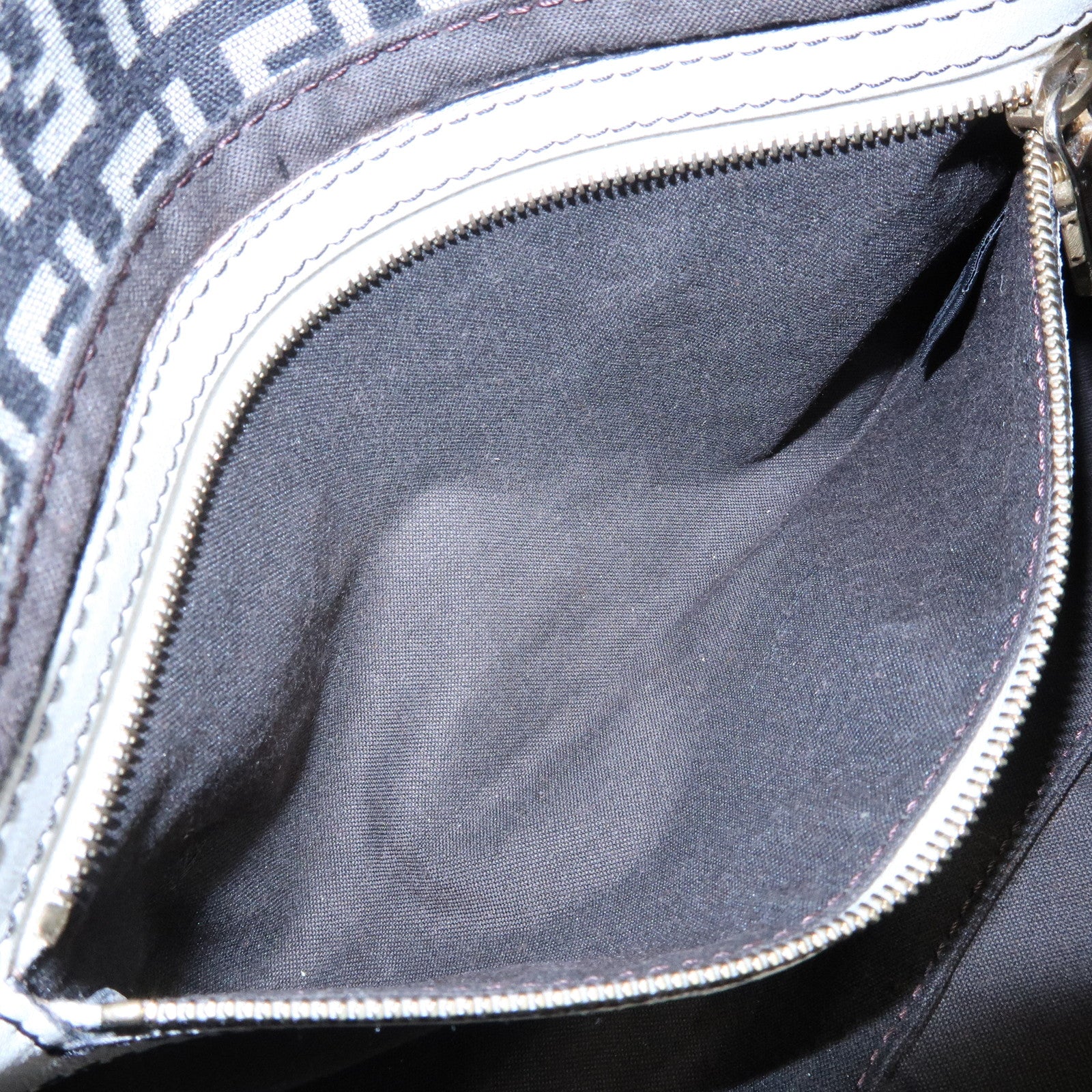 FENDI Zucchino Canvas Leather Shoulder Hand Bag Black White 8BR003