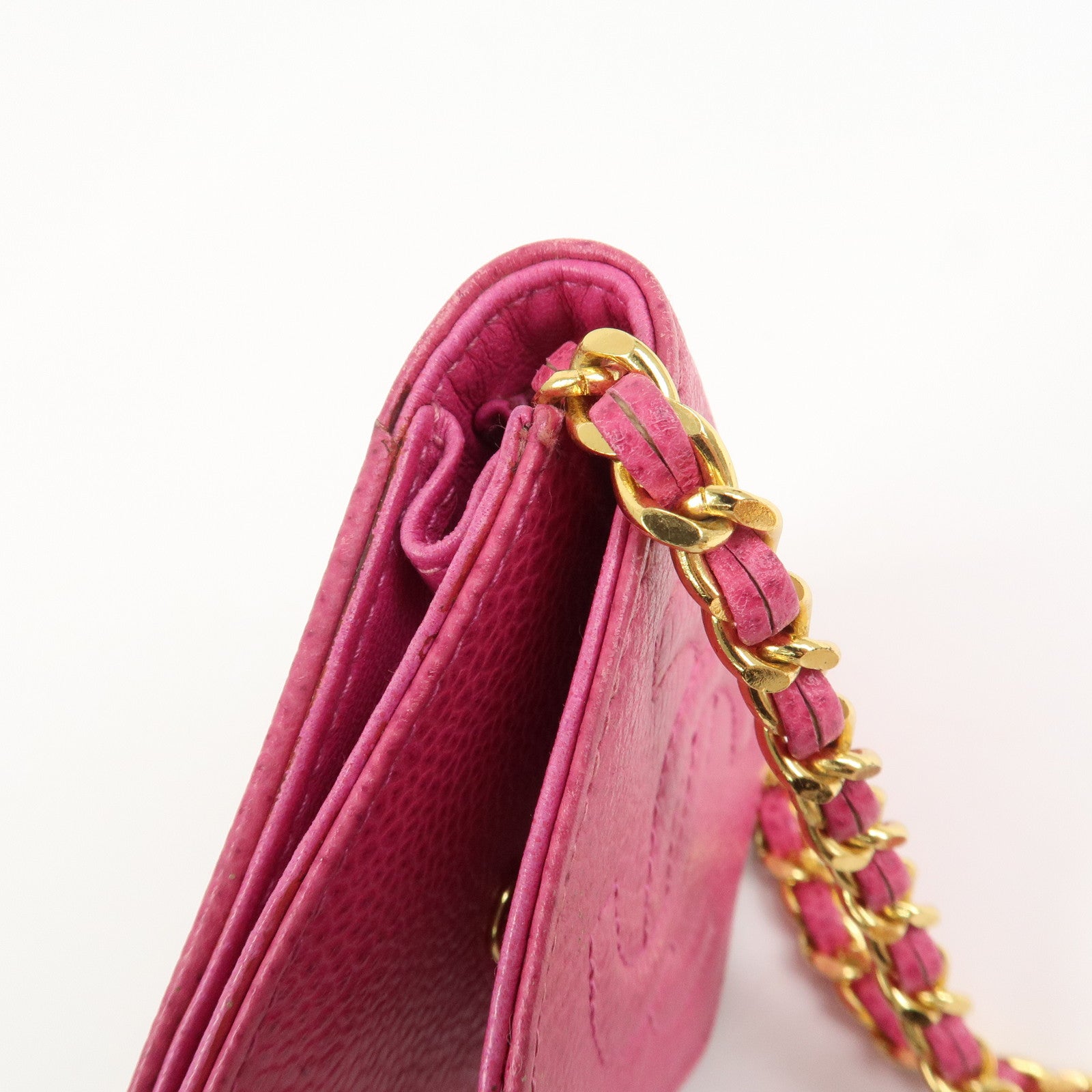 CHANEL COCO Mark Caviarskin Leather Chain Cell Phone Case Pink