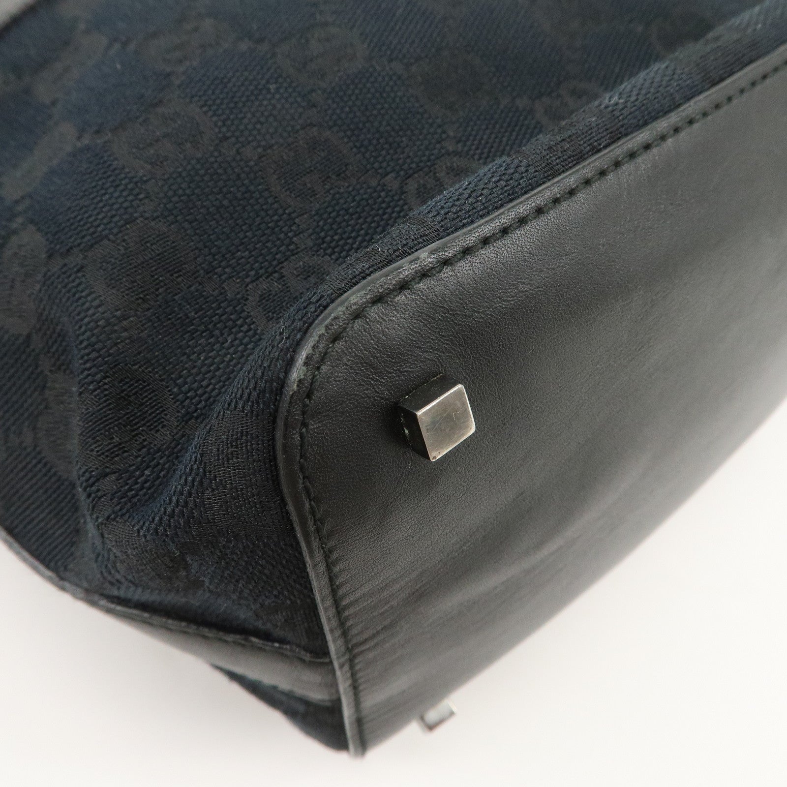 GUCCI GG Canvas Leather Shoulder Bag Hand Bag Black 001.4299 Used
