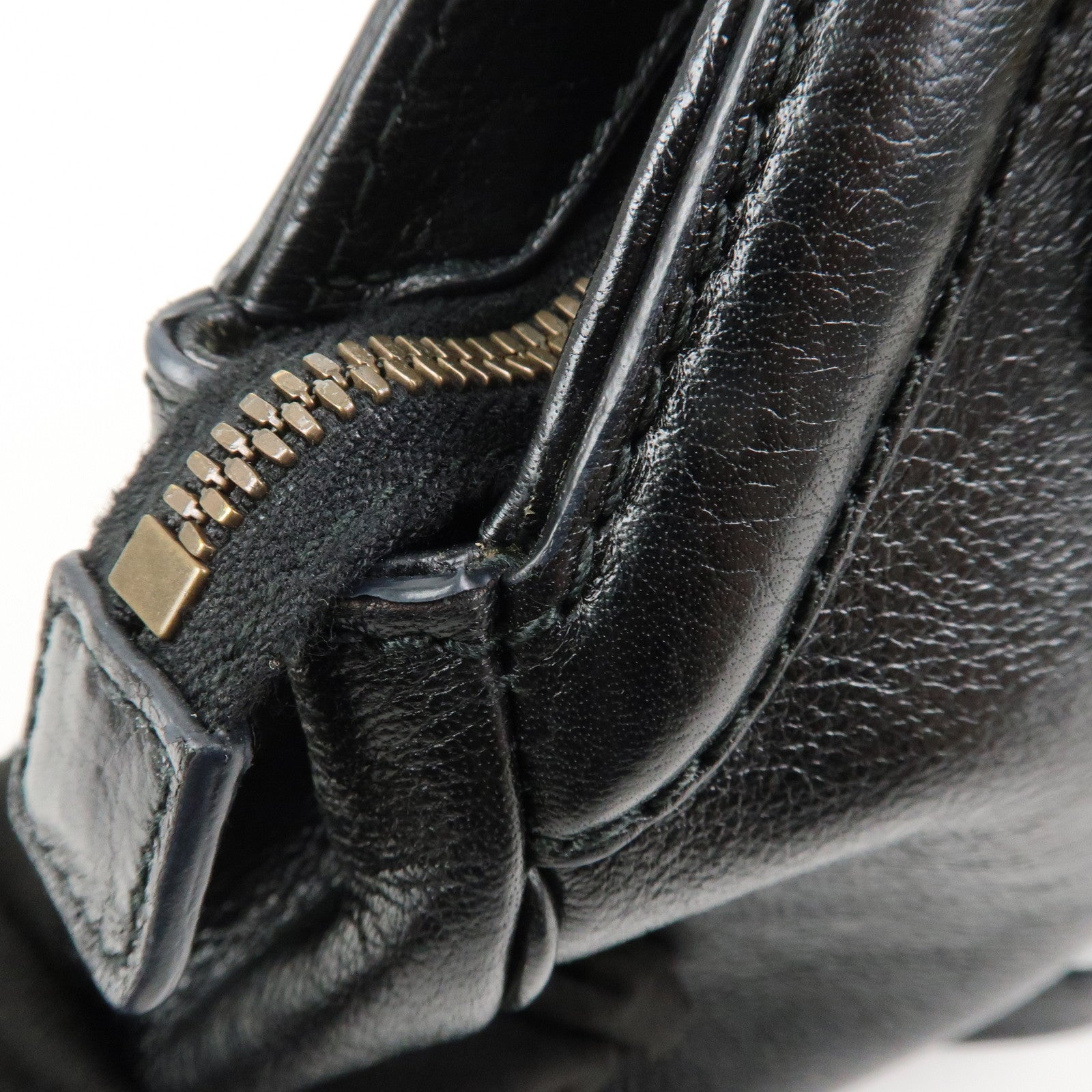 GUCCI Animalier Liber Small Cat Head Shoulder Bag Black 524620