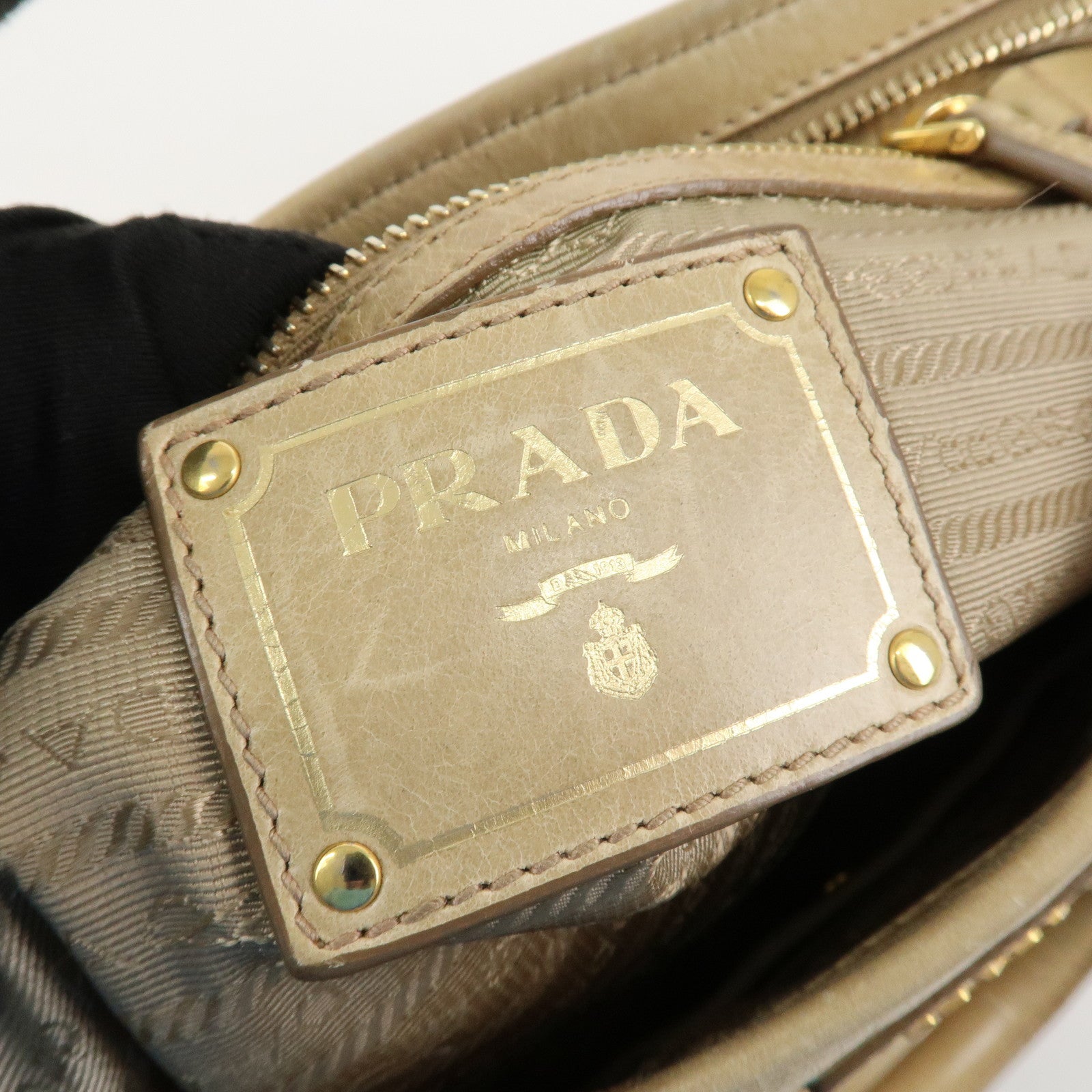 PRADA Triangle Logo VITELLOSHINE Leather 2Way Bag Beige BN1921