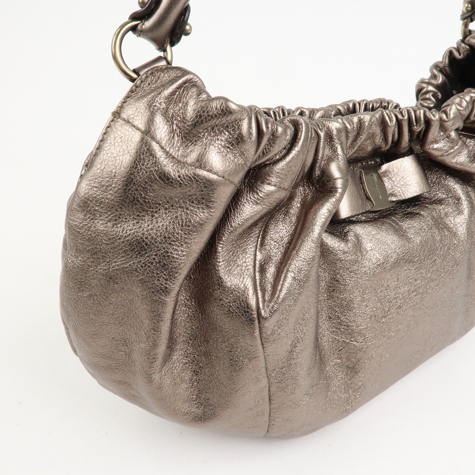 Ferragamo Vara Ribbon Leather Shoulder Bag Hand Bag Bronze