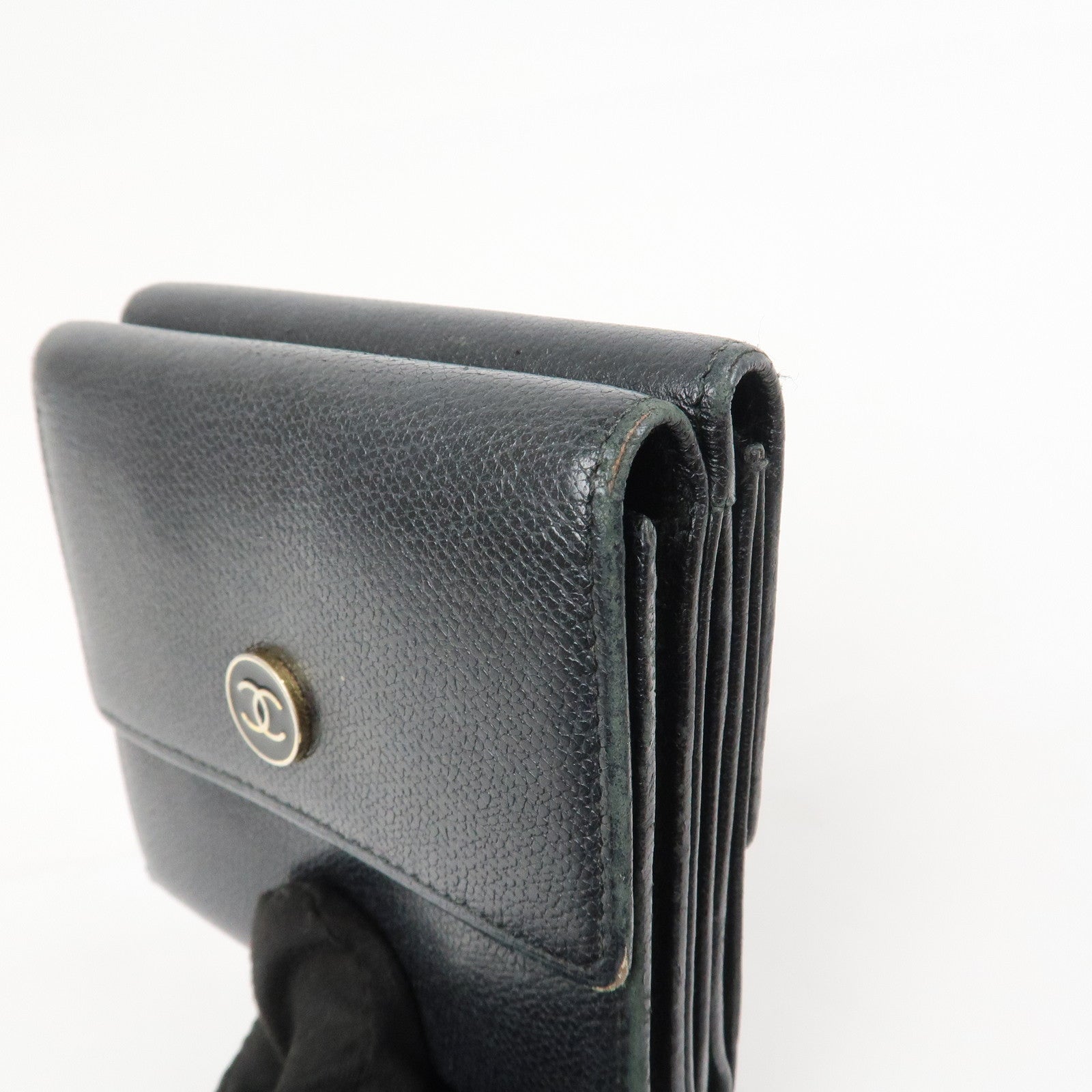 CHANEL COCO Button Leather W Hook Compact Wallet Black A20902