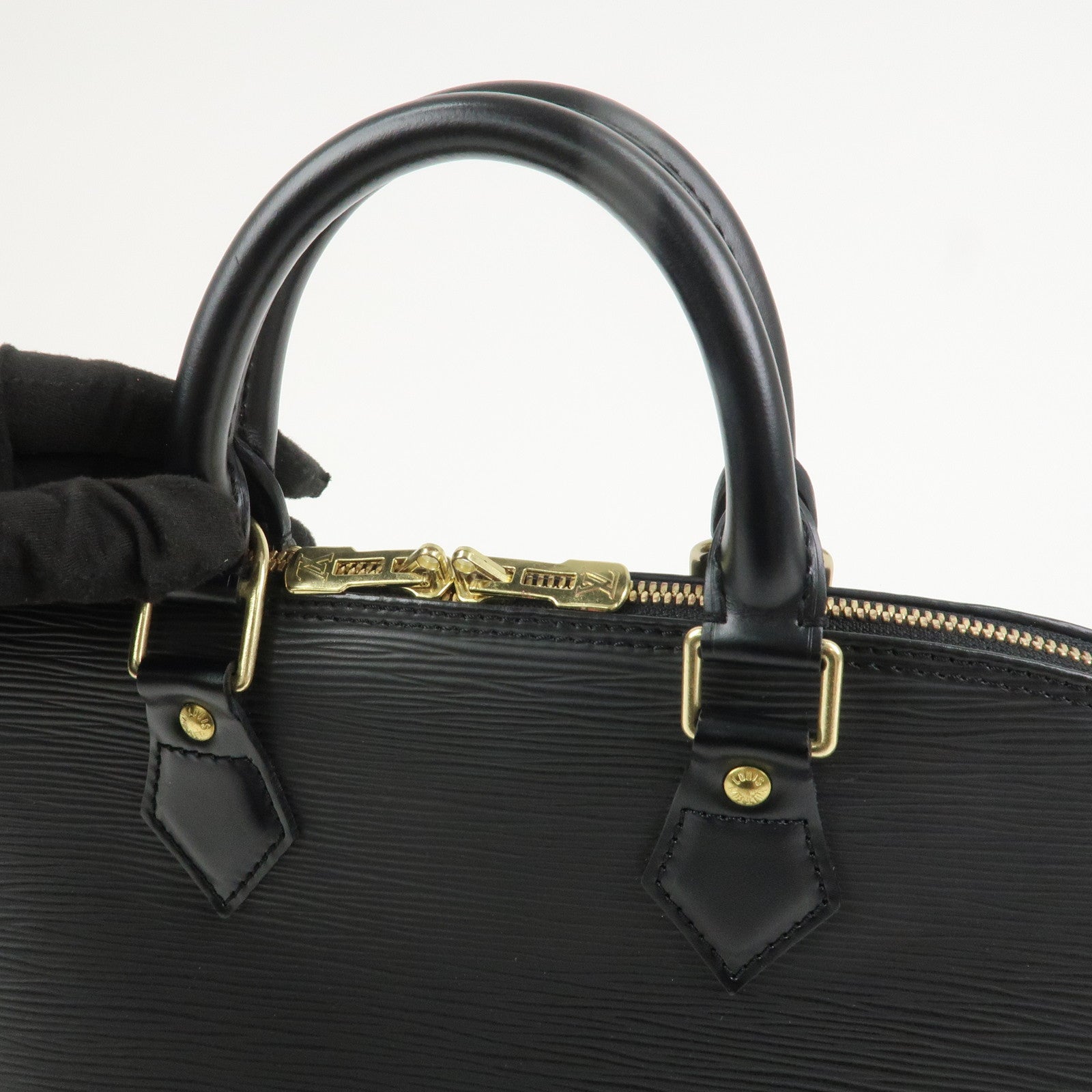 Louis Vuitton Epi Leather Alma PM Hand Bag Noir Black M52802