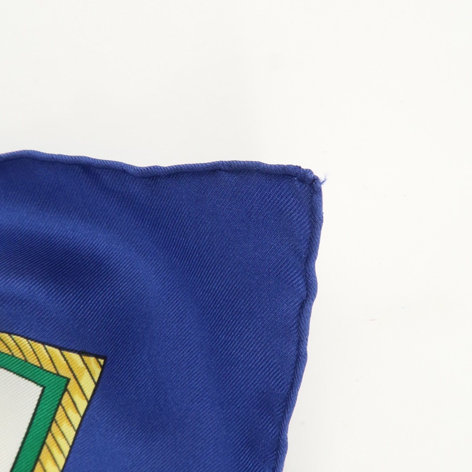 HERMES Carre 90 Silk 100% LES VOITURES A TRANSFORMATION