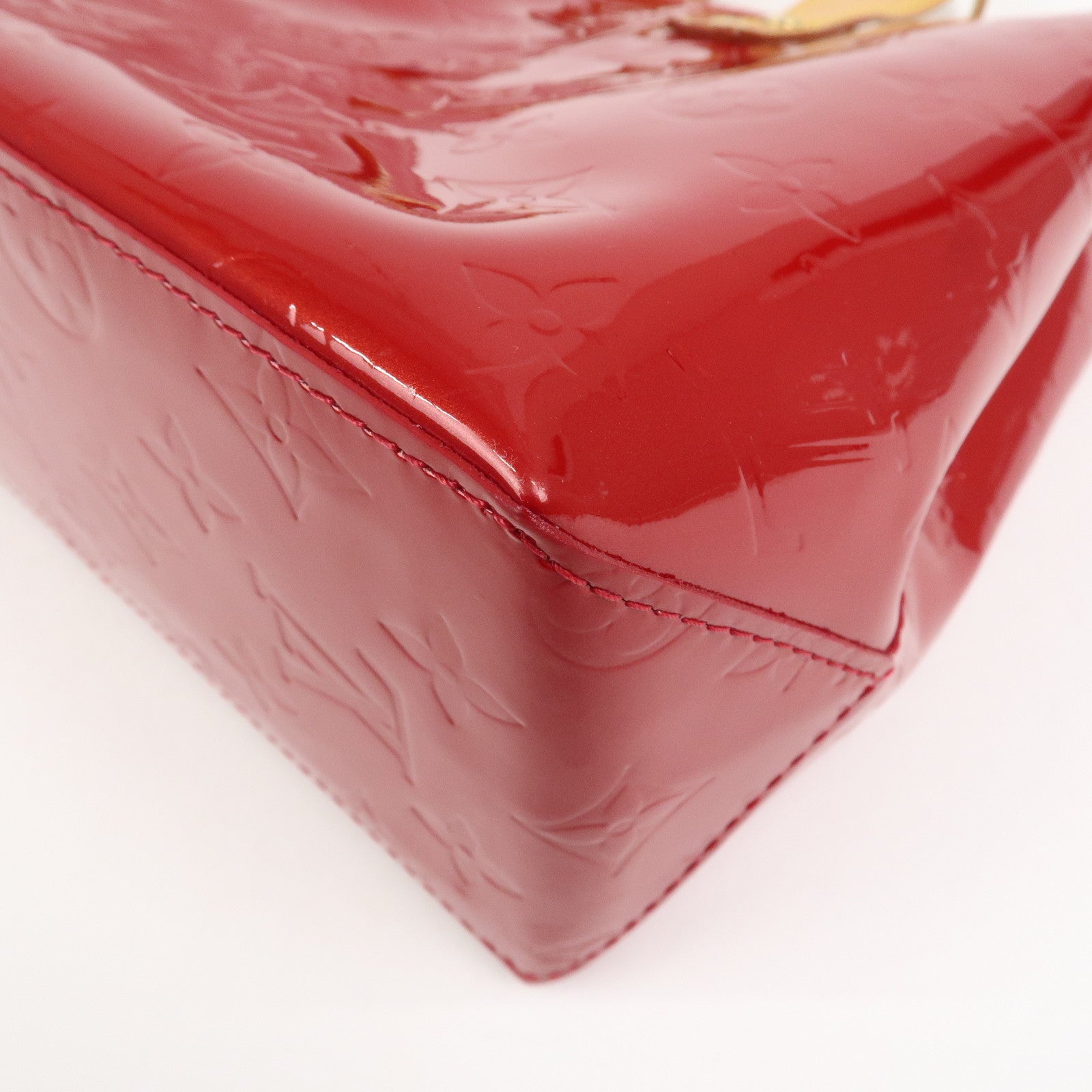 Louis Vuitton Monogram Vernis Leather Lead PM Pomme d'Amour M91990