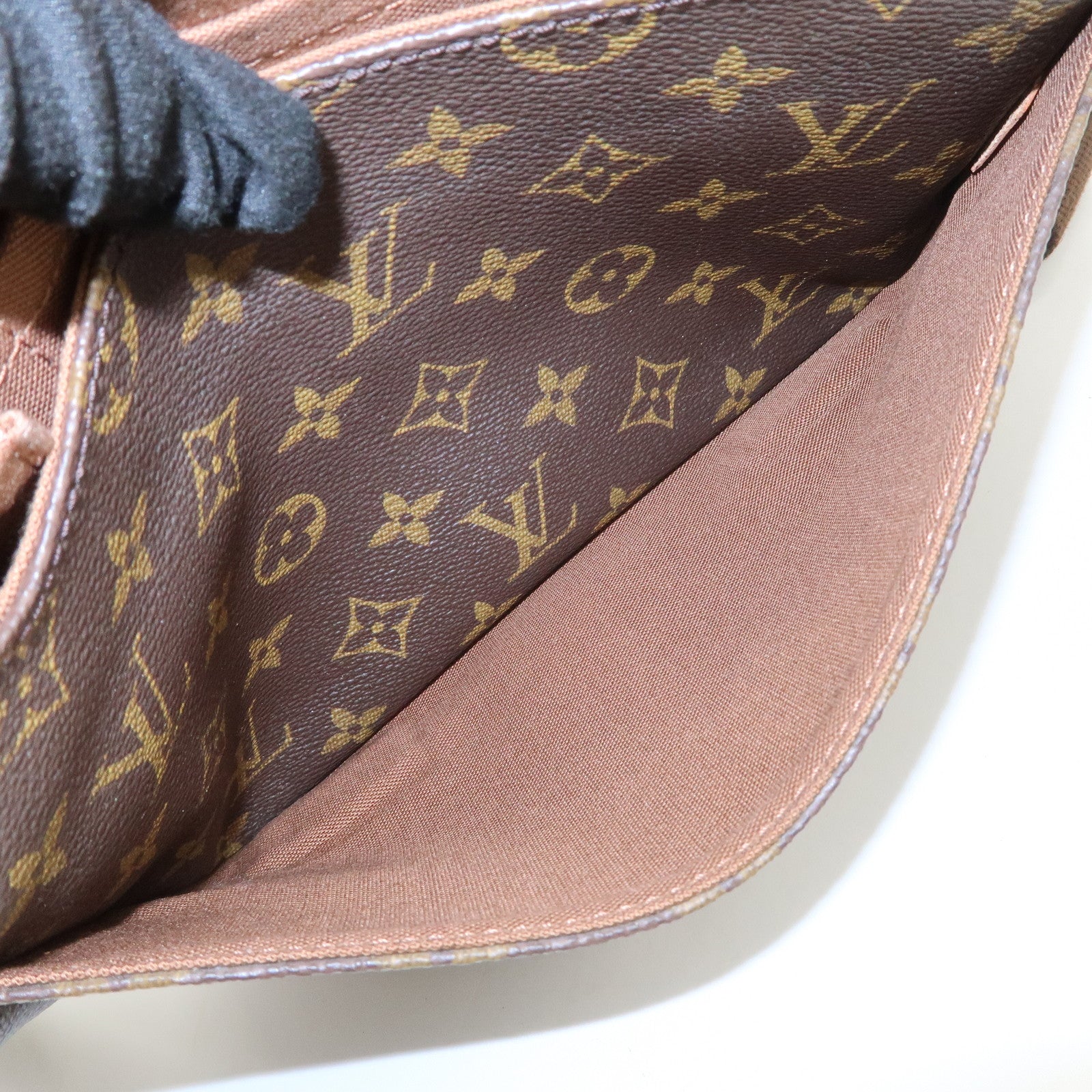 Louis Vuitton Monogram Messenger Bosphore PM Shoulder Bag M40106
